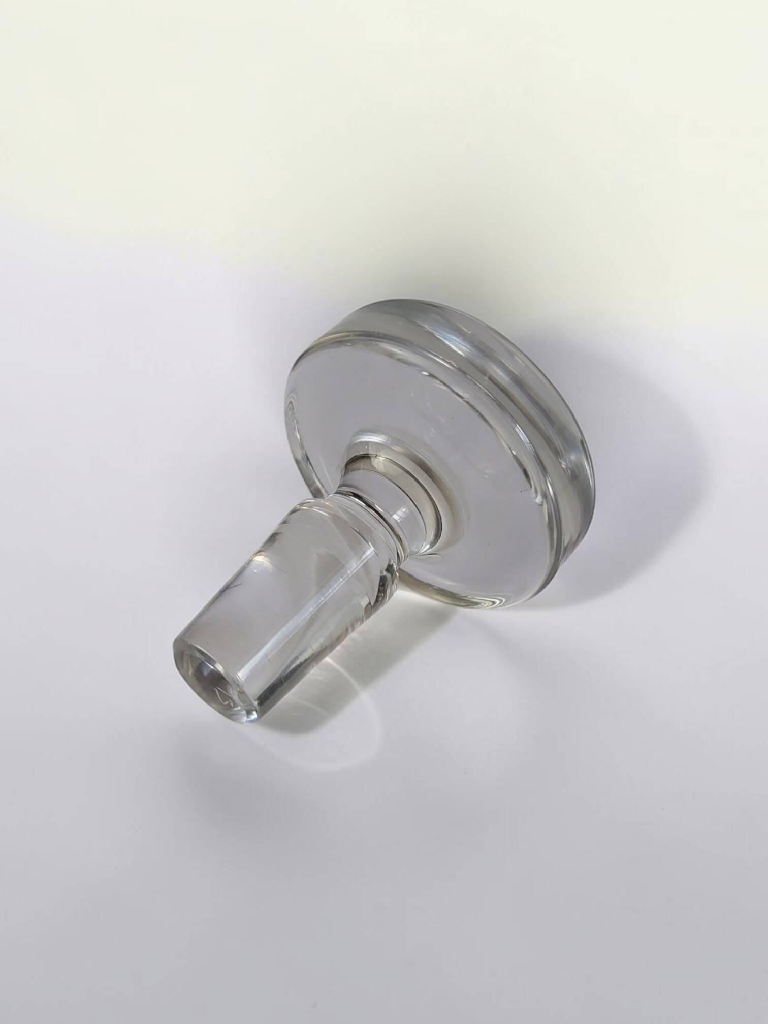 Carafe à liqueur en cristal de Baccarat