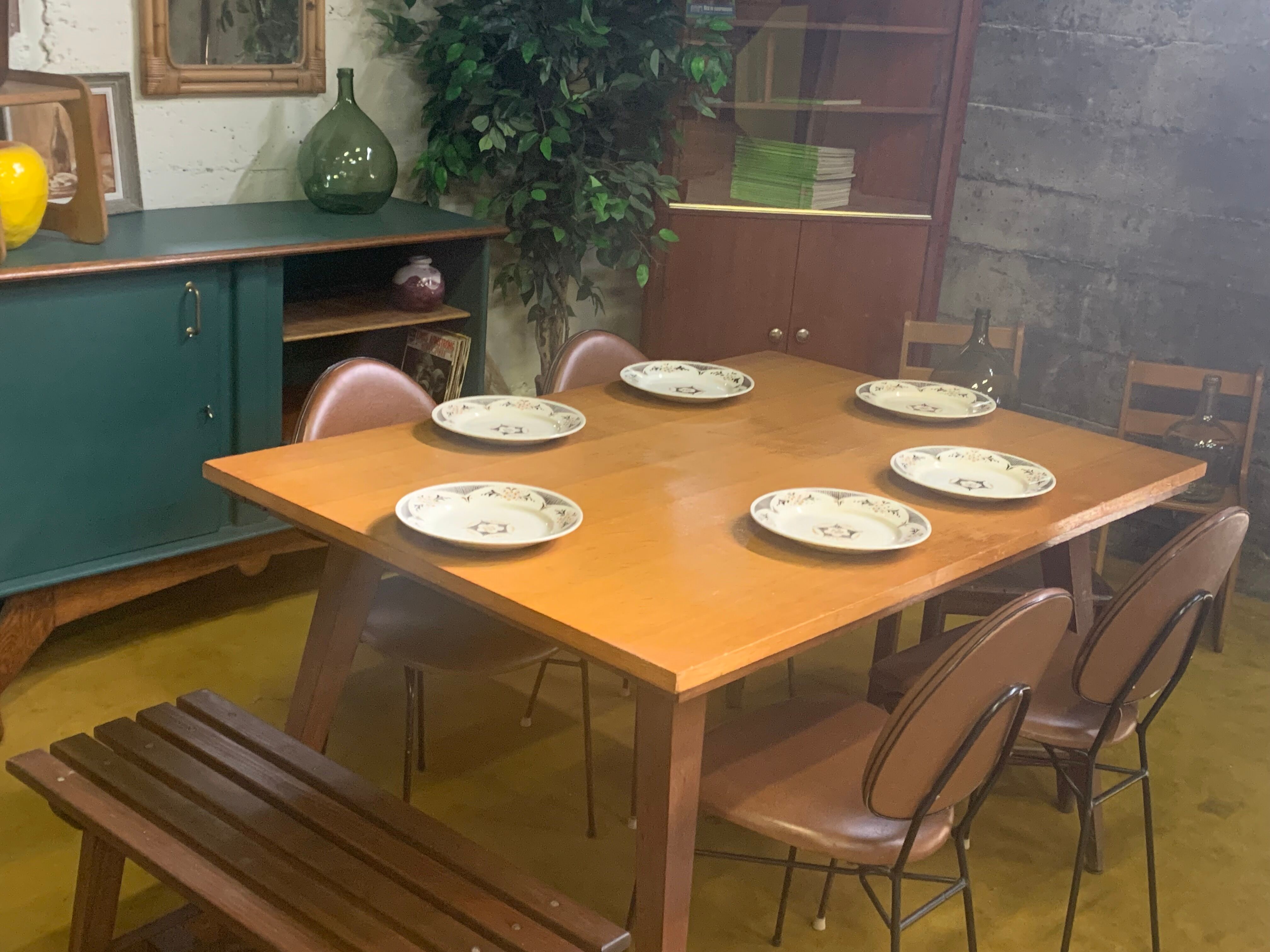 Table pieds pieds compas année 50.