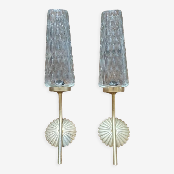 Pair of tulips and rosette wall lamp