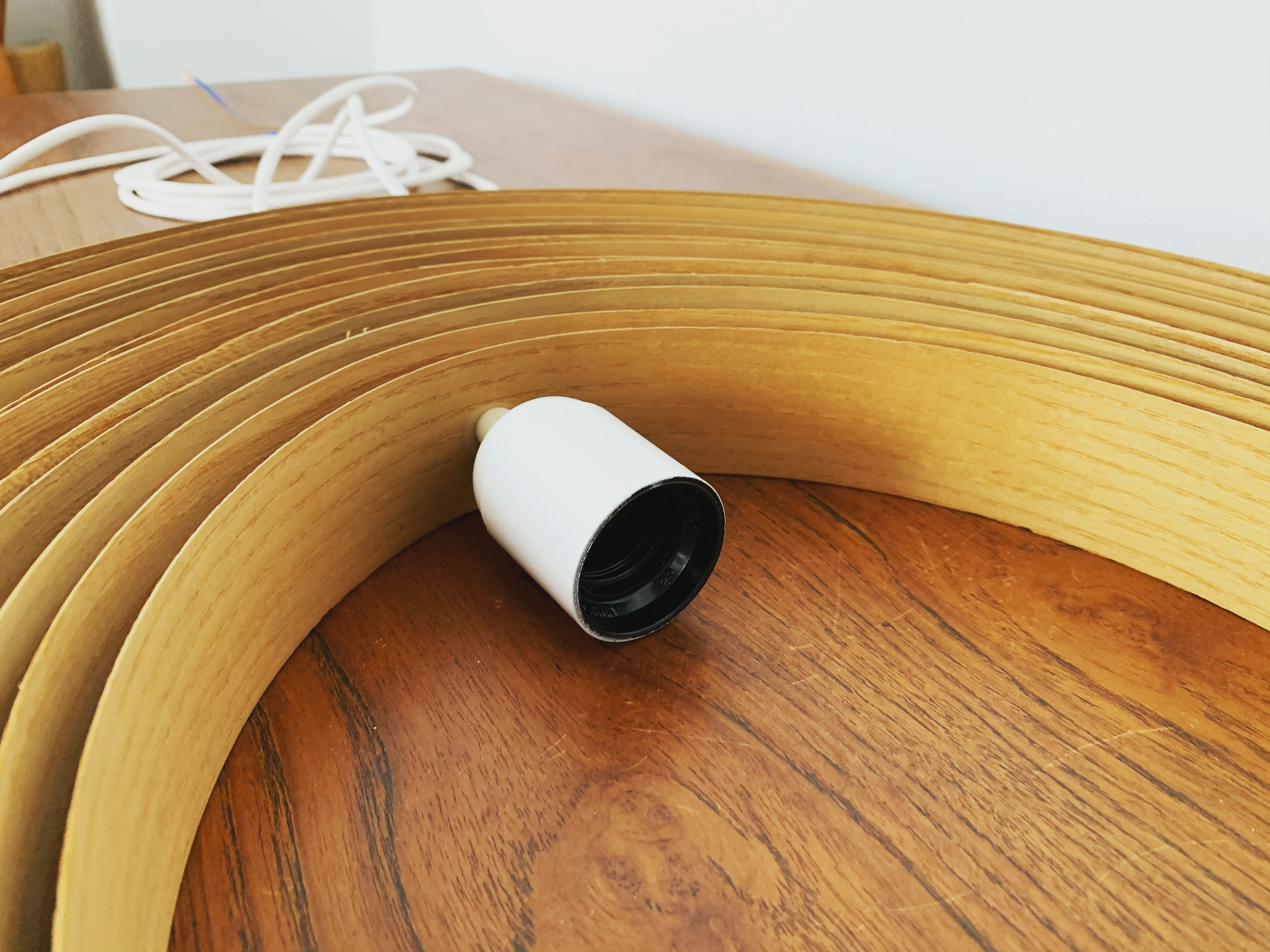 Wooden moon pendant lamp