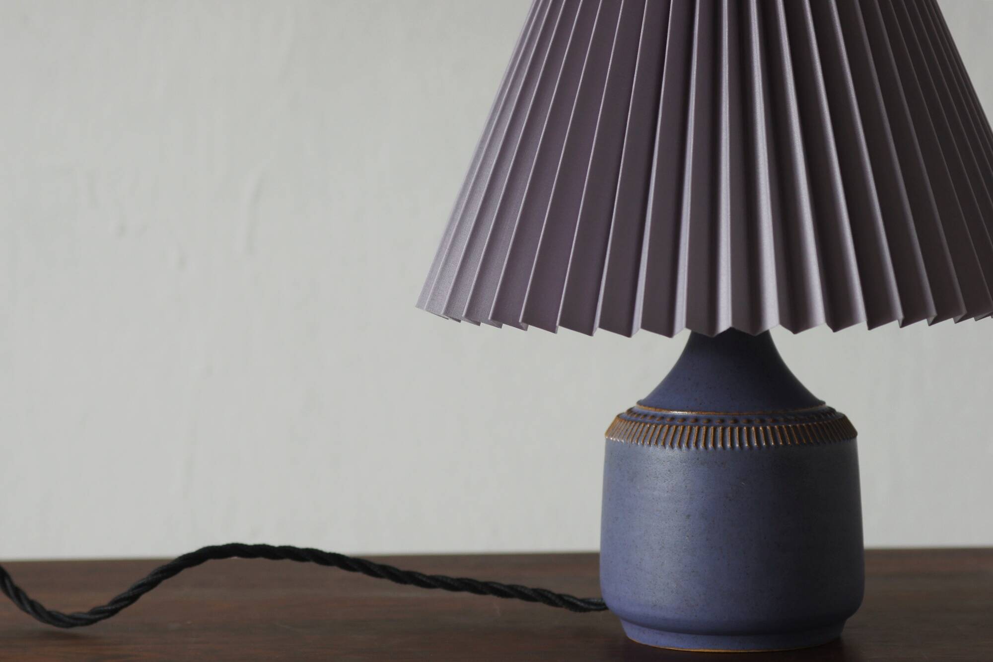 Lampe de table en grès de Klase Höganäs, Suède, années 1960.