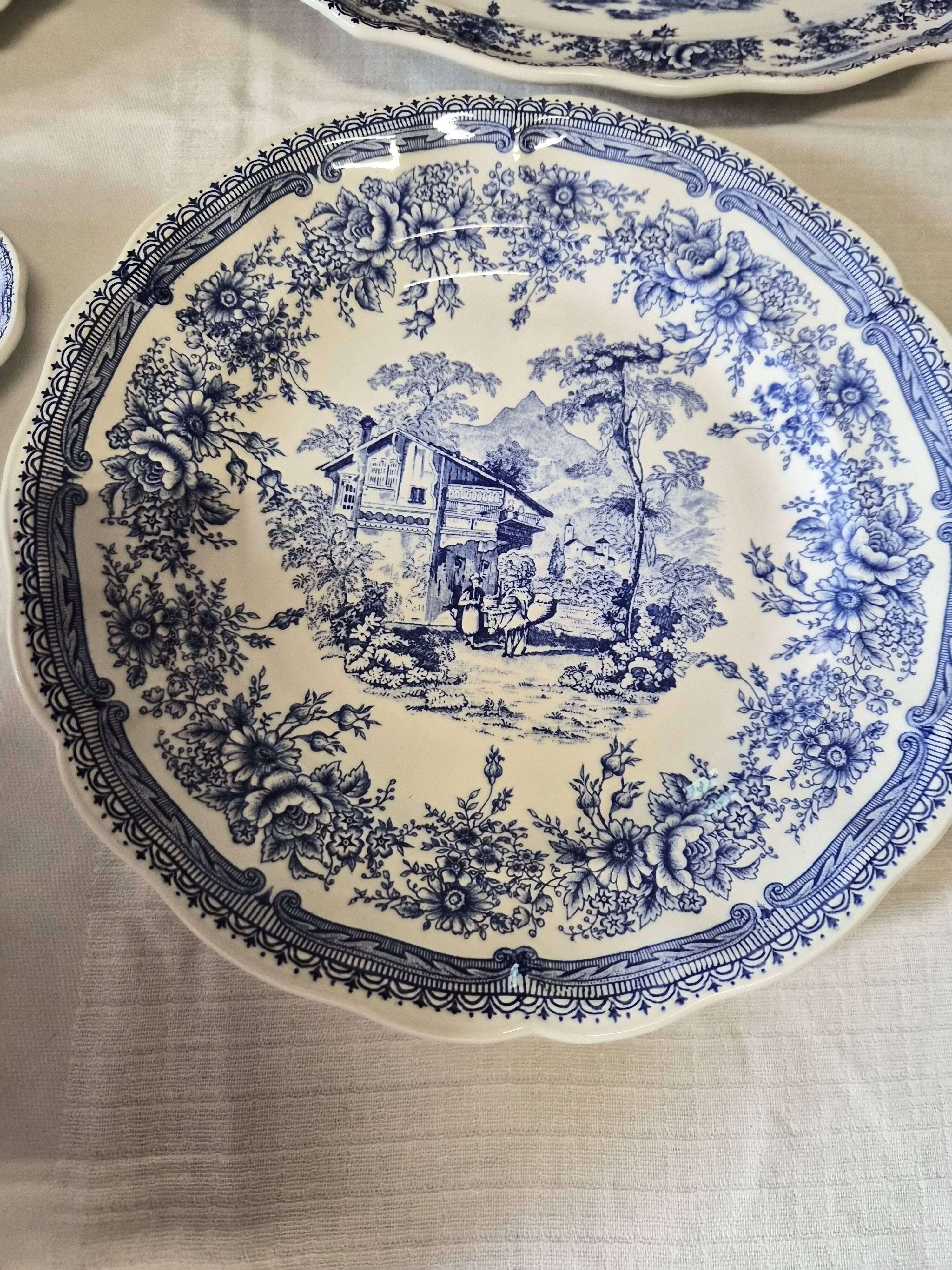 Complete table service The Cottage Lunéville 41 pieces blue decoration
