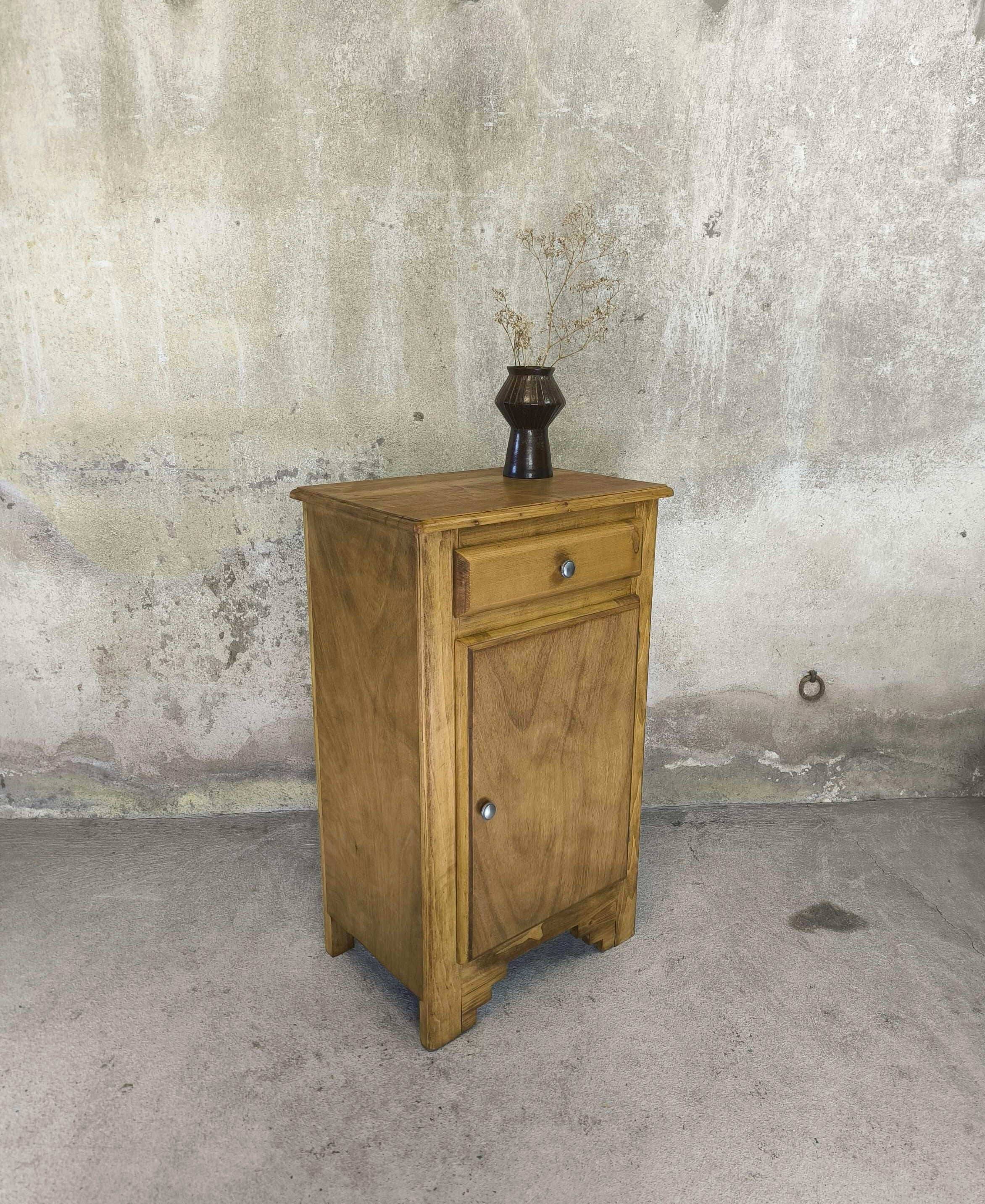 Vintage wooden sideboard/confiturier