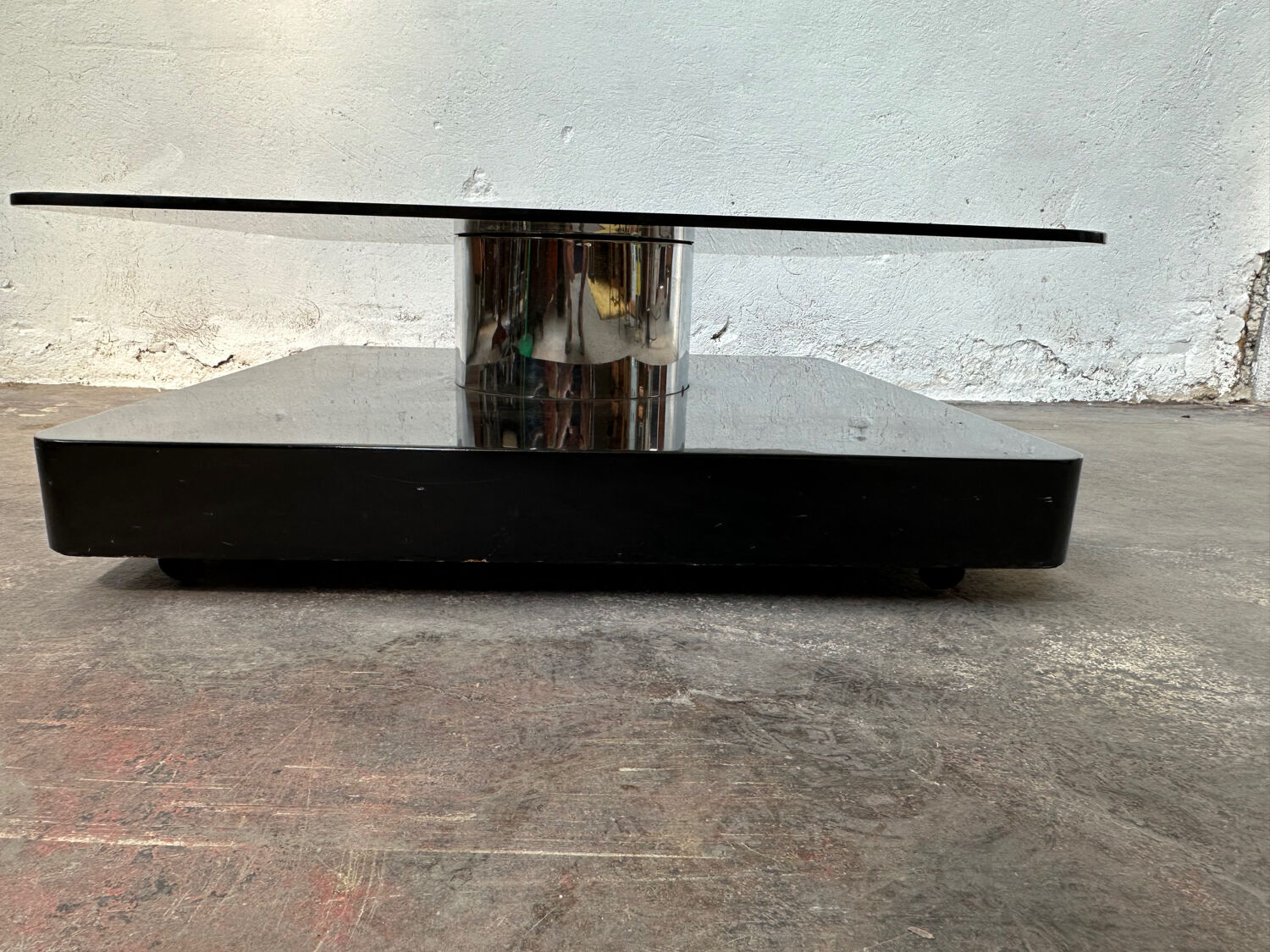 Table basse carrée design Marco Fantoni pour Tecno