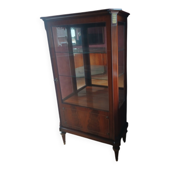 Louis XVI style mahogany display cabinet with one door