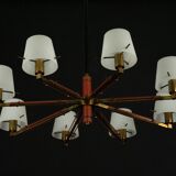 Mid-Century 8 arms Stilnovo chandelier in opaline, brass and red lacquer.