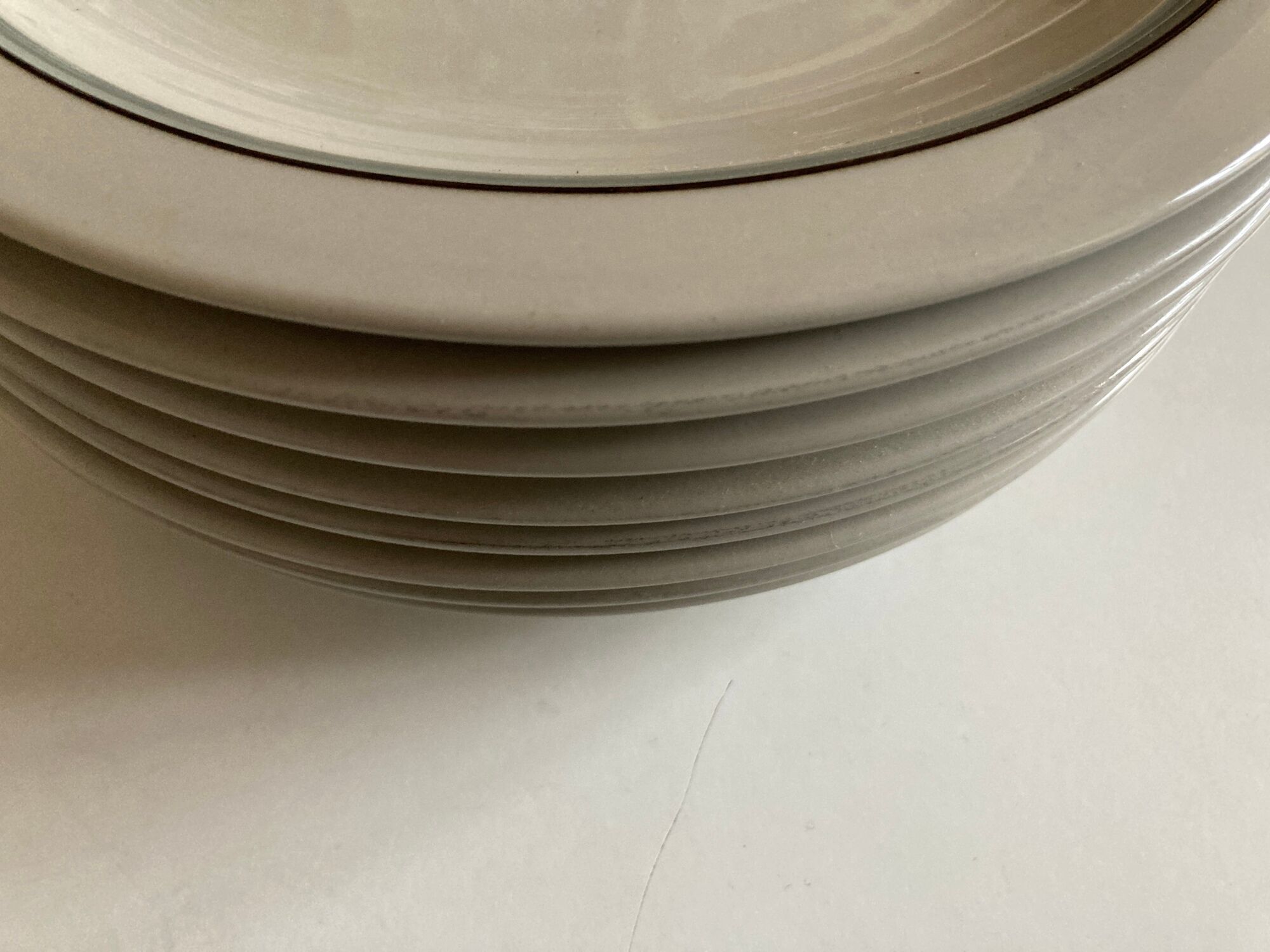 Set of 7 flat plates Arabia Finland Airisto faience 1970 Scandinavian