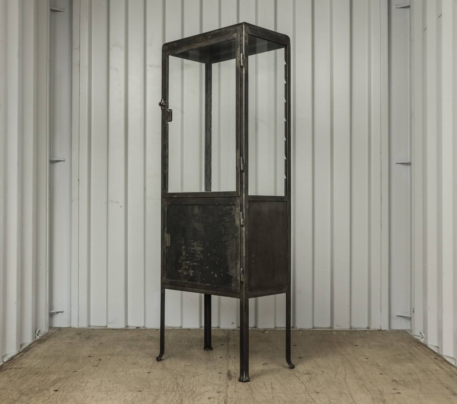 Vintage industrial dentist cabinet - metal glass cabinet