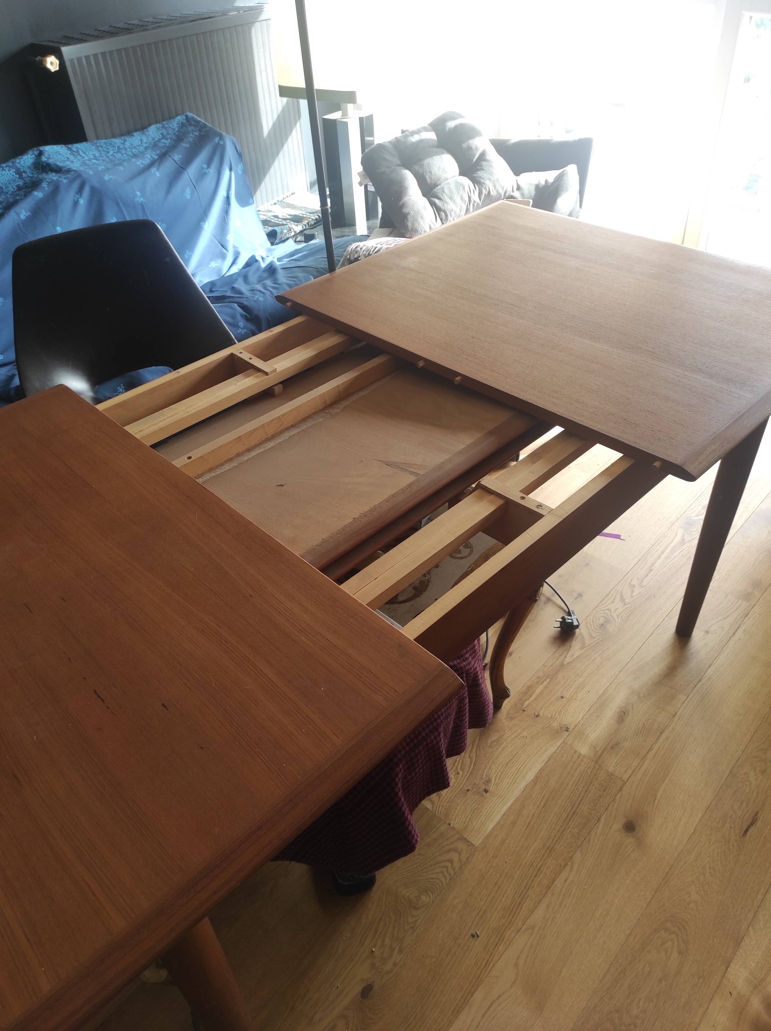 Solid teak table Roche Bobois