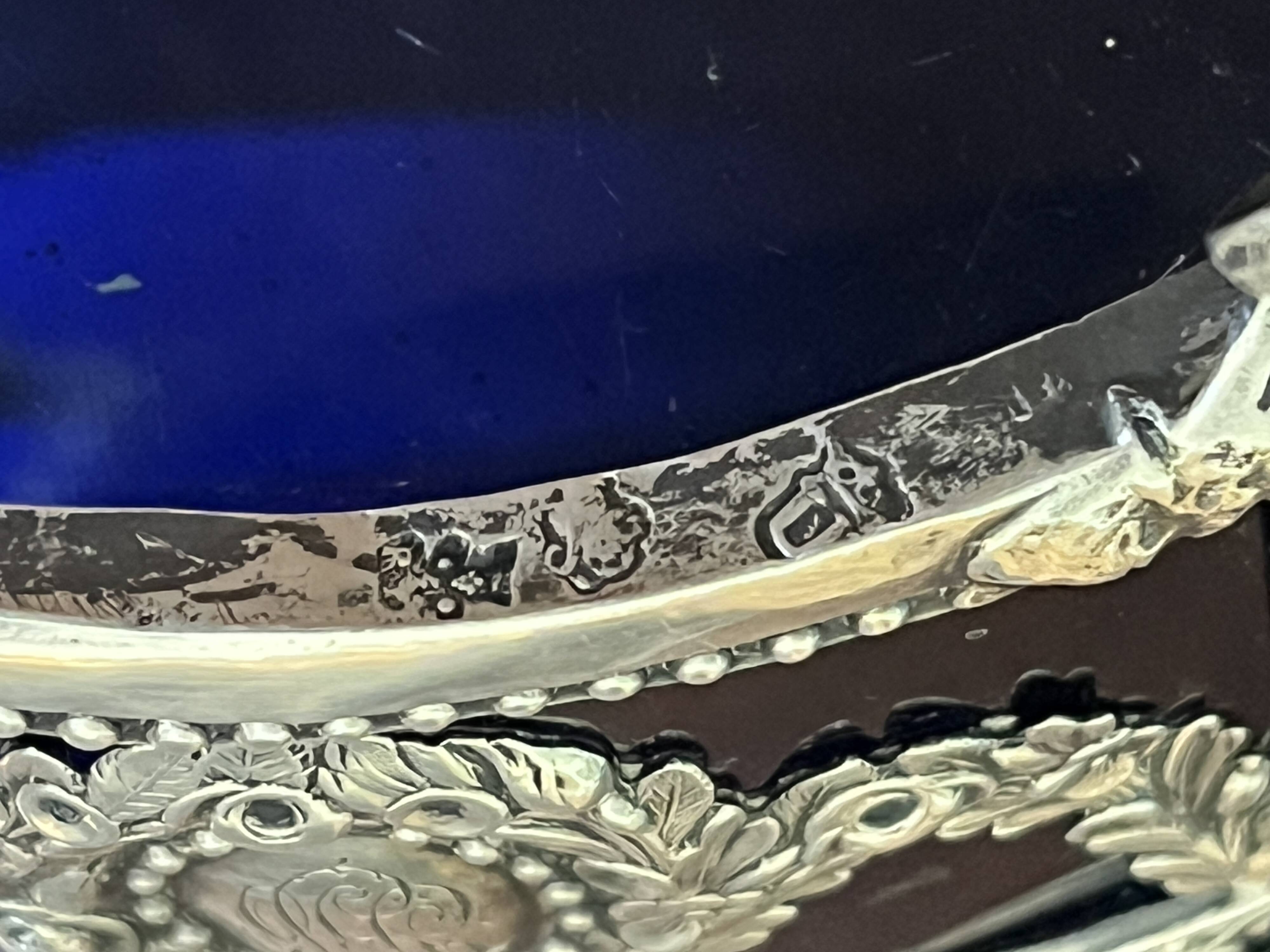Silverware, sugar bowl in silver Louis XVI style, hallmarks late 18th century.