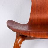 Arne Jacobsen chair model 3130 by Fritz Hansen