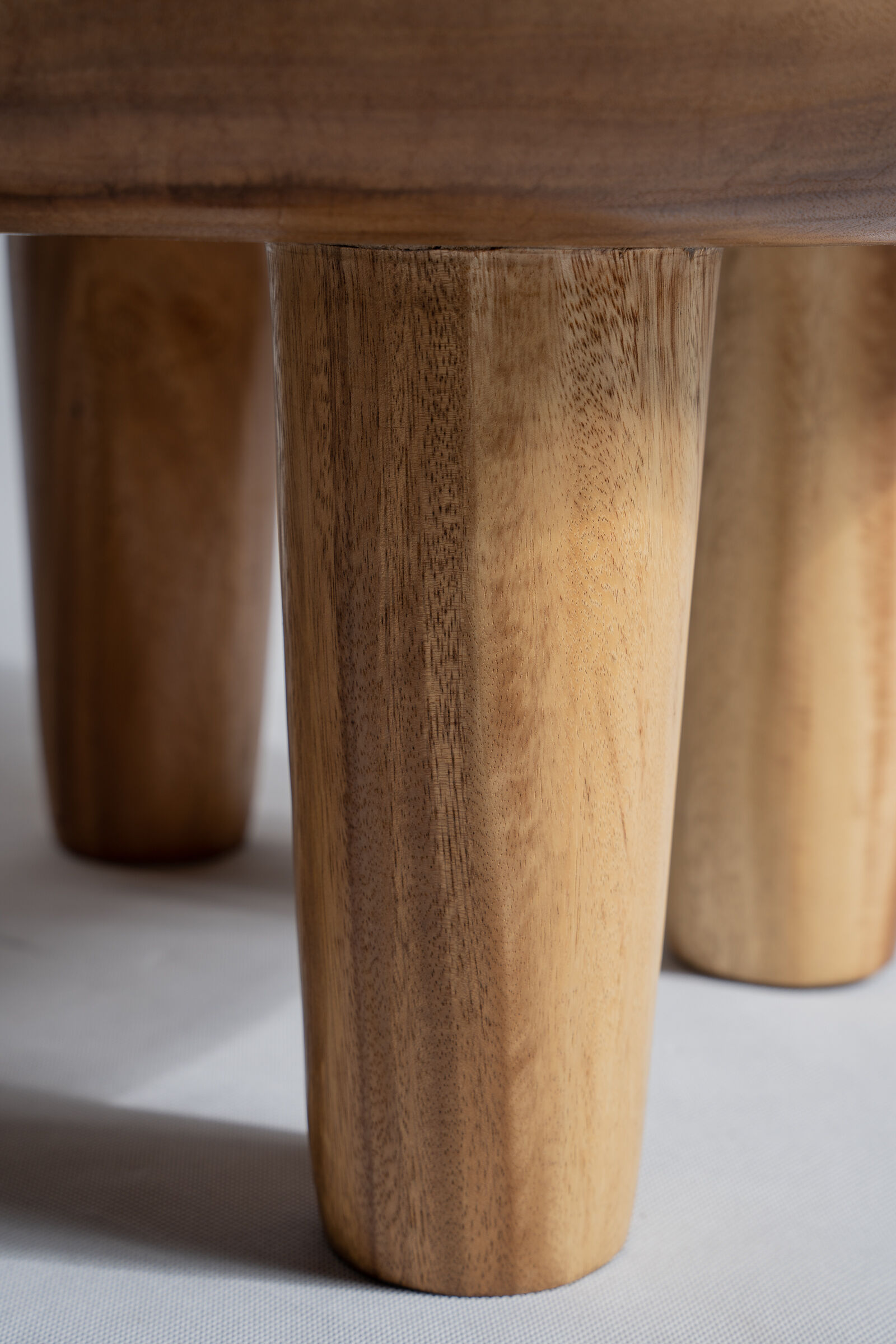 Coffee table, quadripod suar coffee table