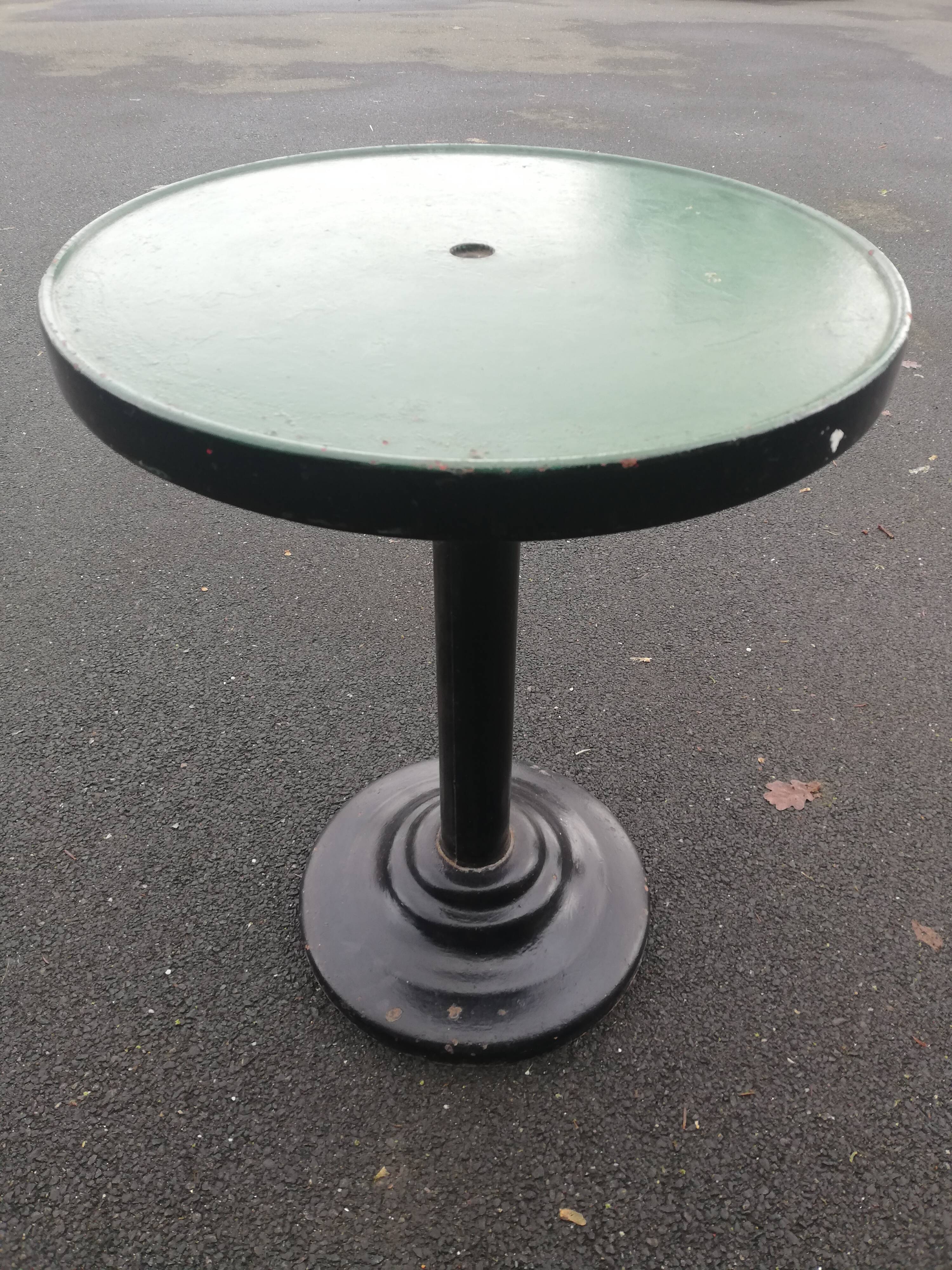 Former tolix bistrot table