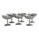 6 silver stainless steel bowls.