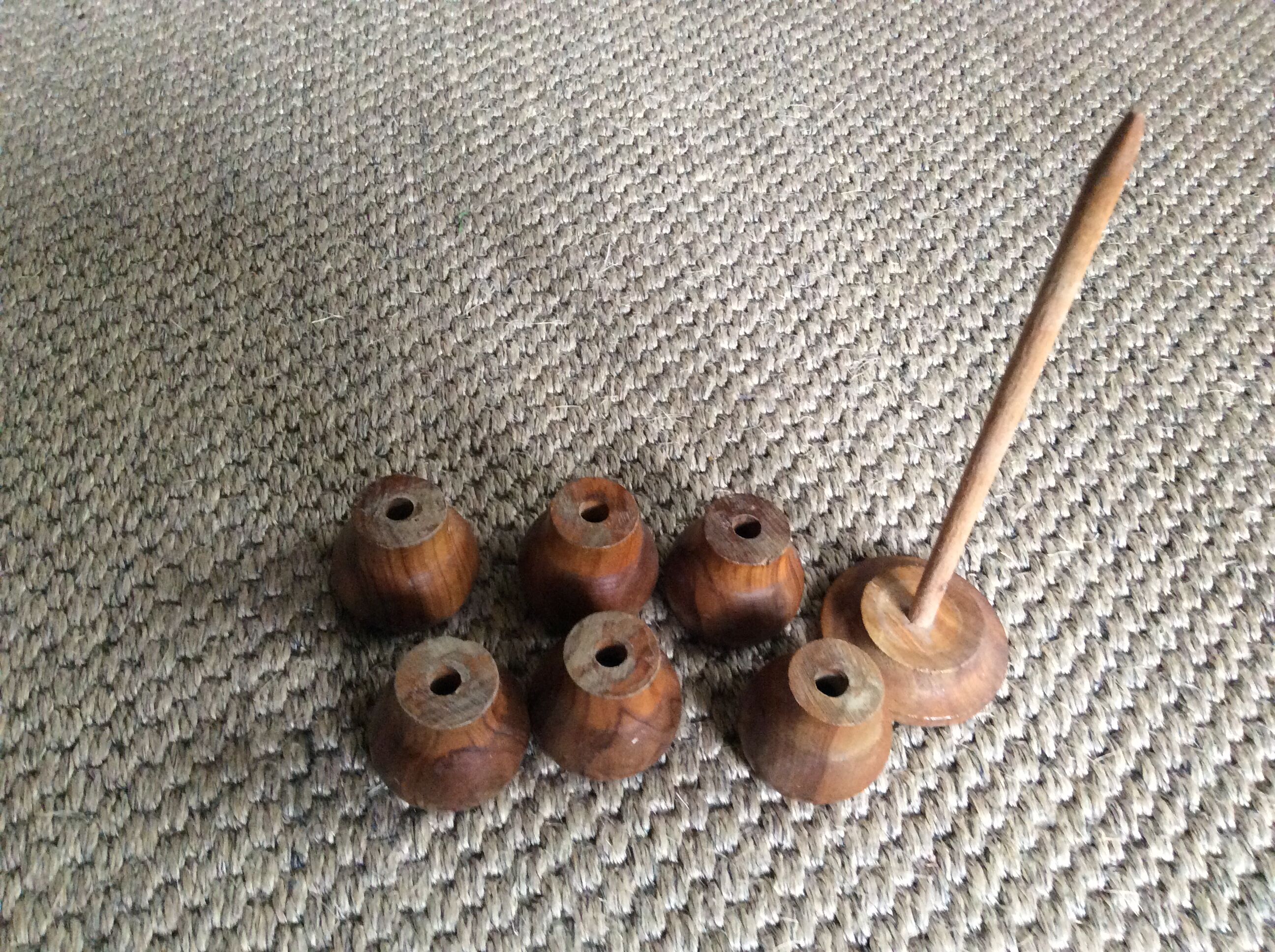 Series of 6 wooden coquetiers