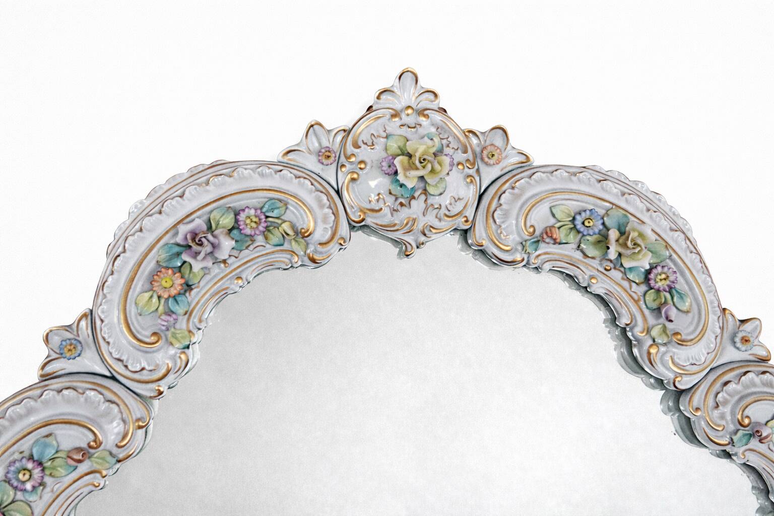 Rococo mirror in floral and gilded Saxon porcelain – Louis XV style