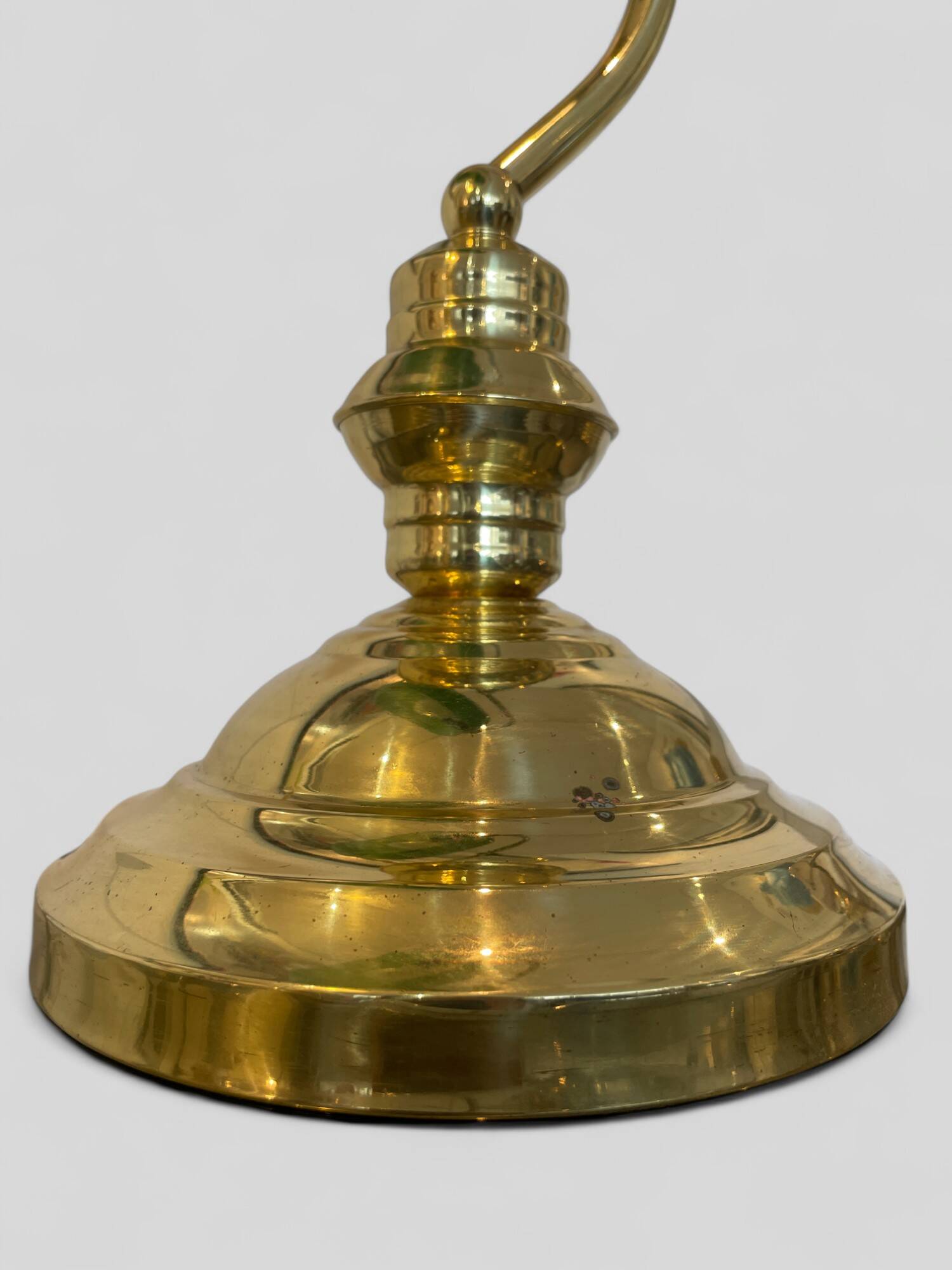 Notary and banker's lamp in green opaline