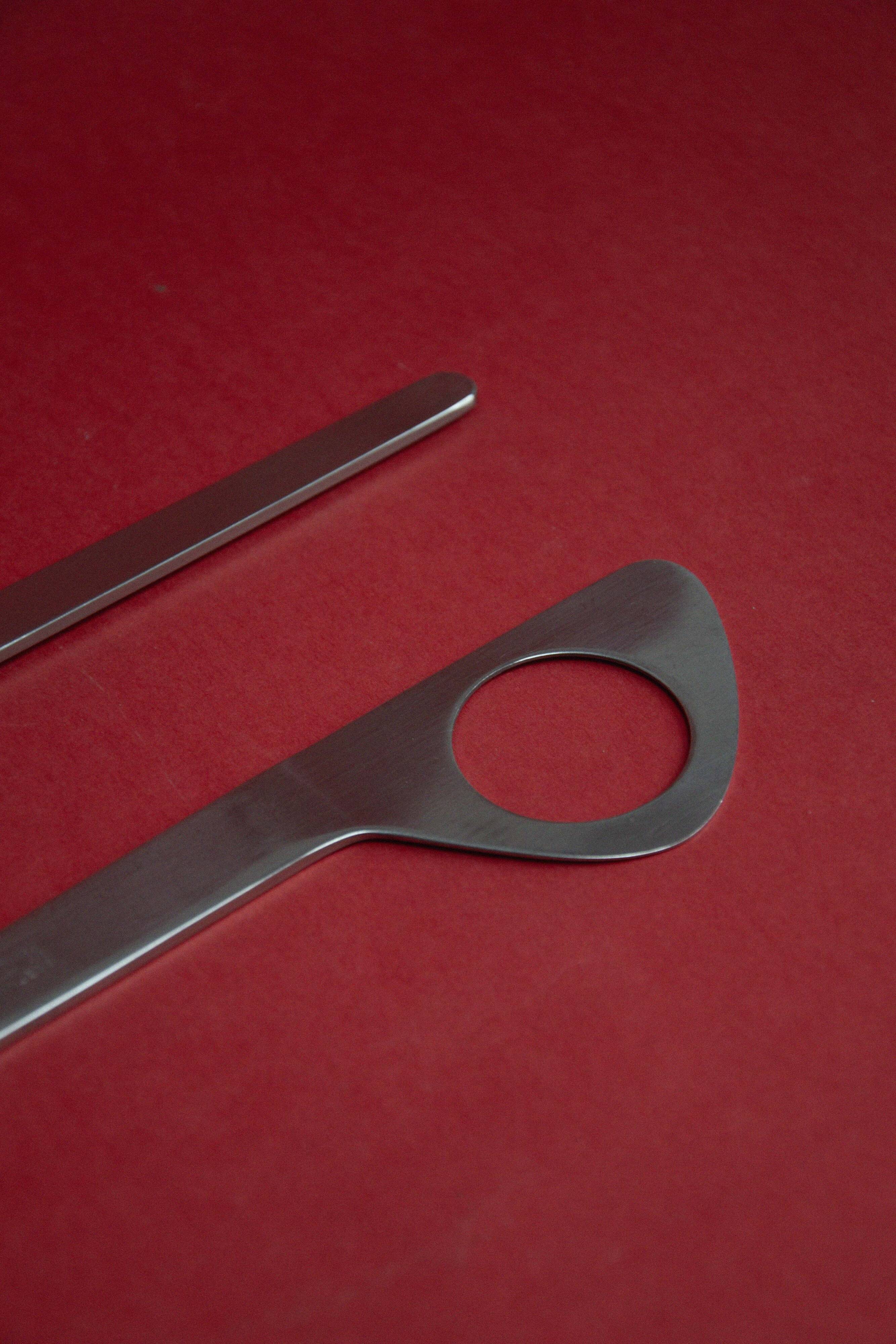 Couverts à salade par Arne Jacobsen