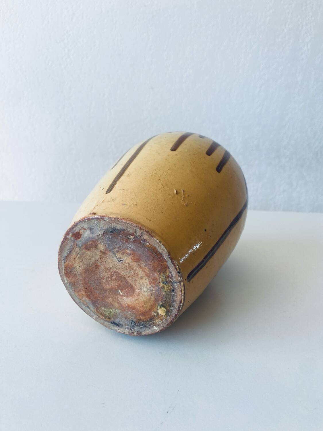 Vase ancien en terre cuite