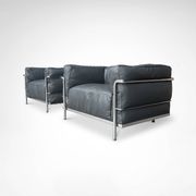 LC3 down cushions Y extra leather armchairs by Le Corbusier Cassina 1990s