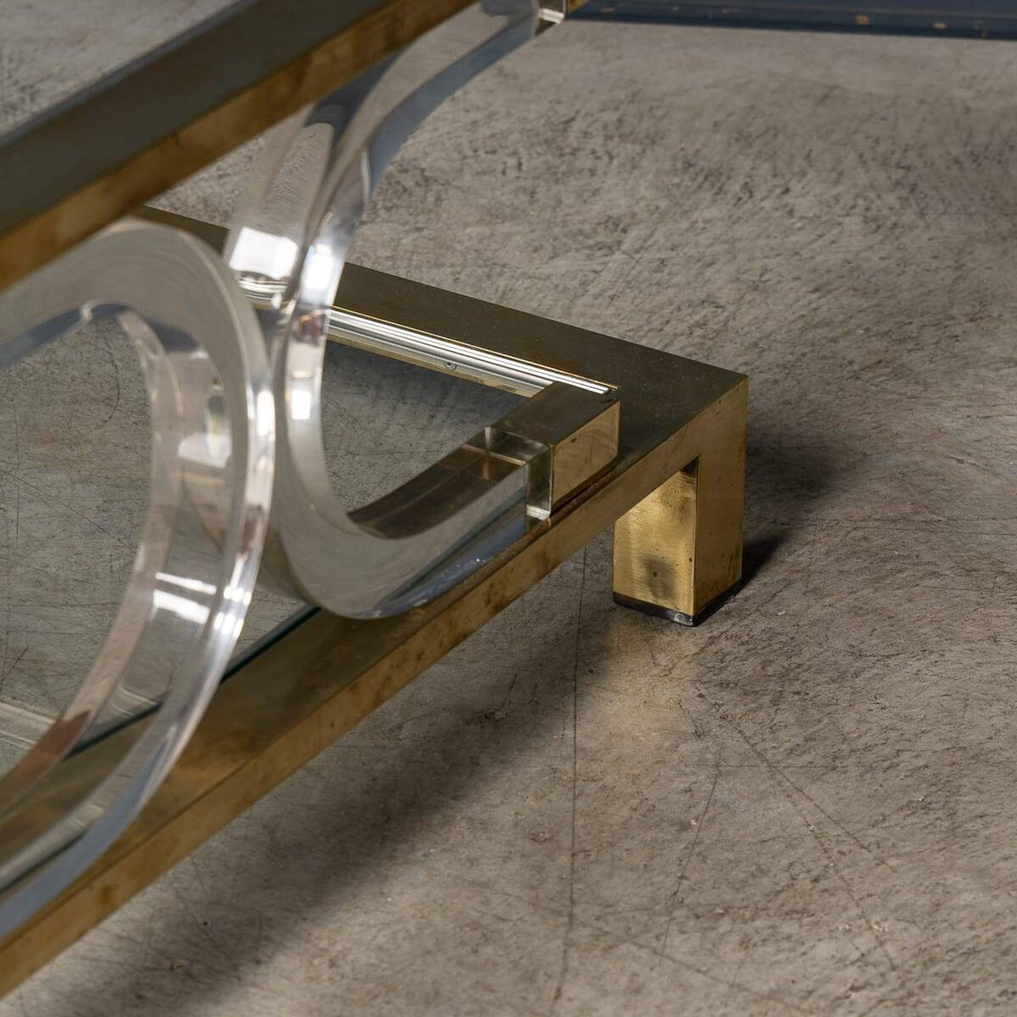 20thC ITALIAN HOLLYWOOD REGENCY GLASS, BRASS & PERSPEX COFFEE TABLE c.1980