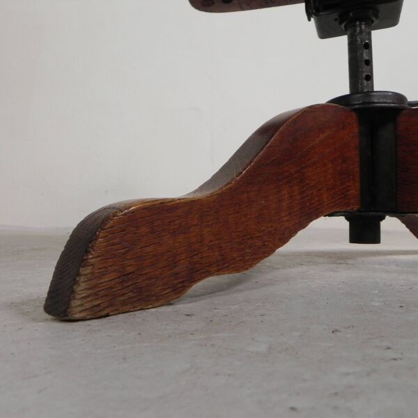 Chaise de bureau en chêne avec système à ressorts et réglable en hauteur, années 1930