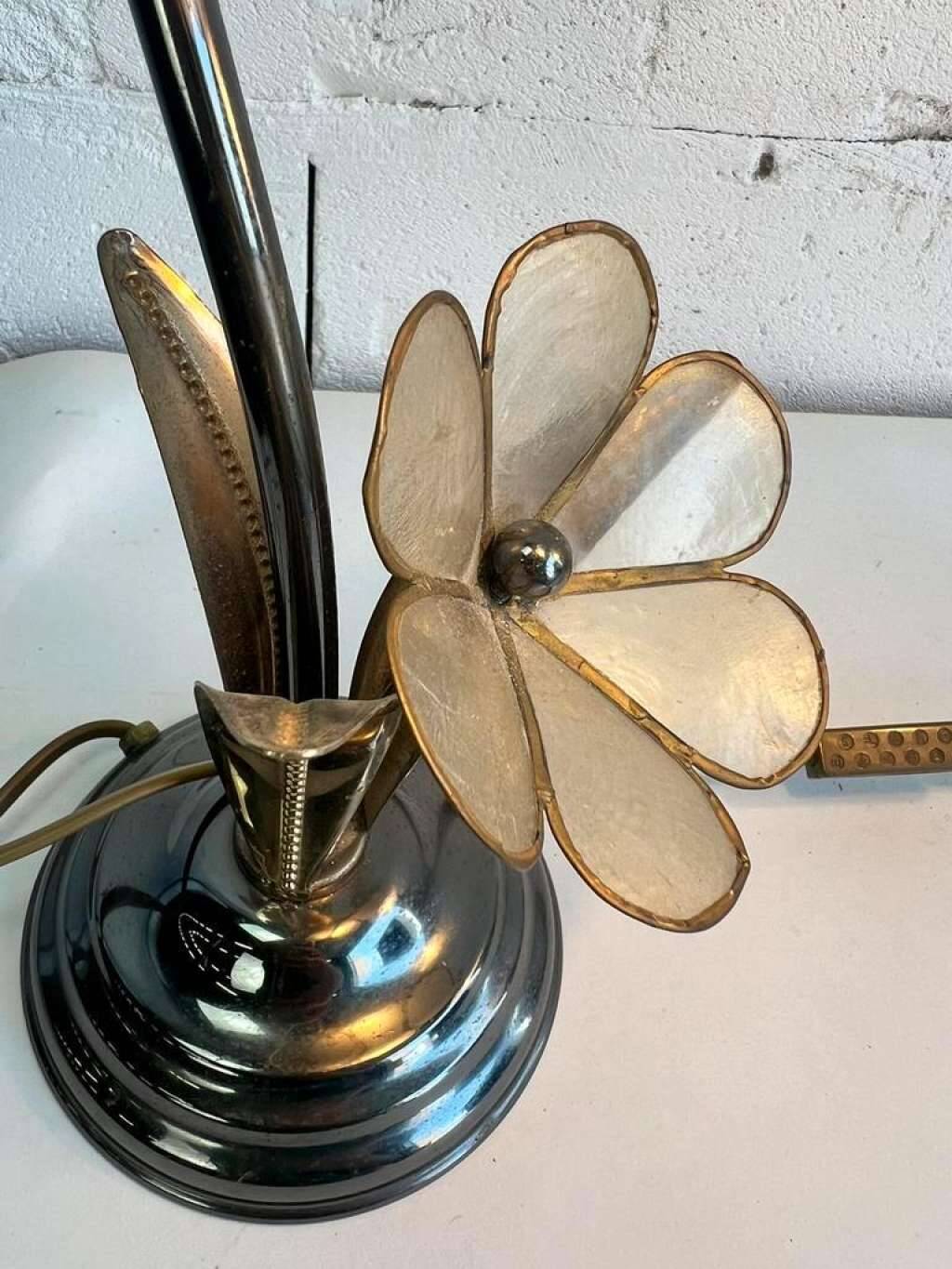 Set of 2 vintage lotus table lamps / capiz shell lamps