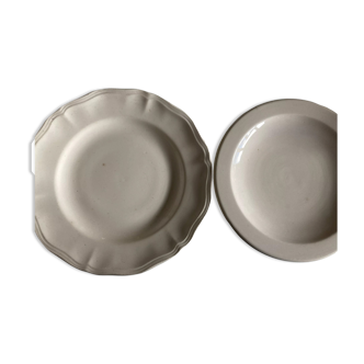 Product BHV Plate mounted cakes in ivory faience 1950 neo classic