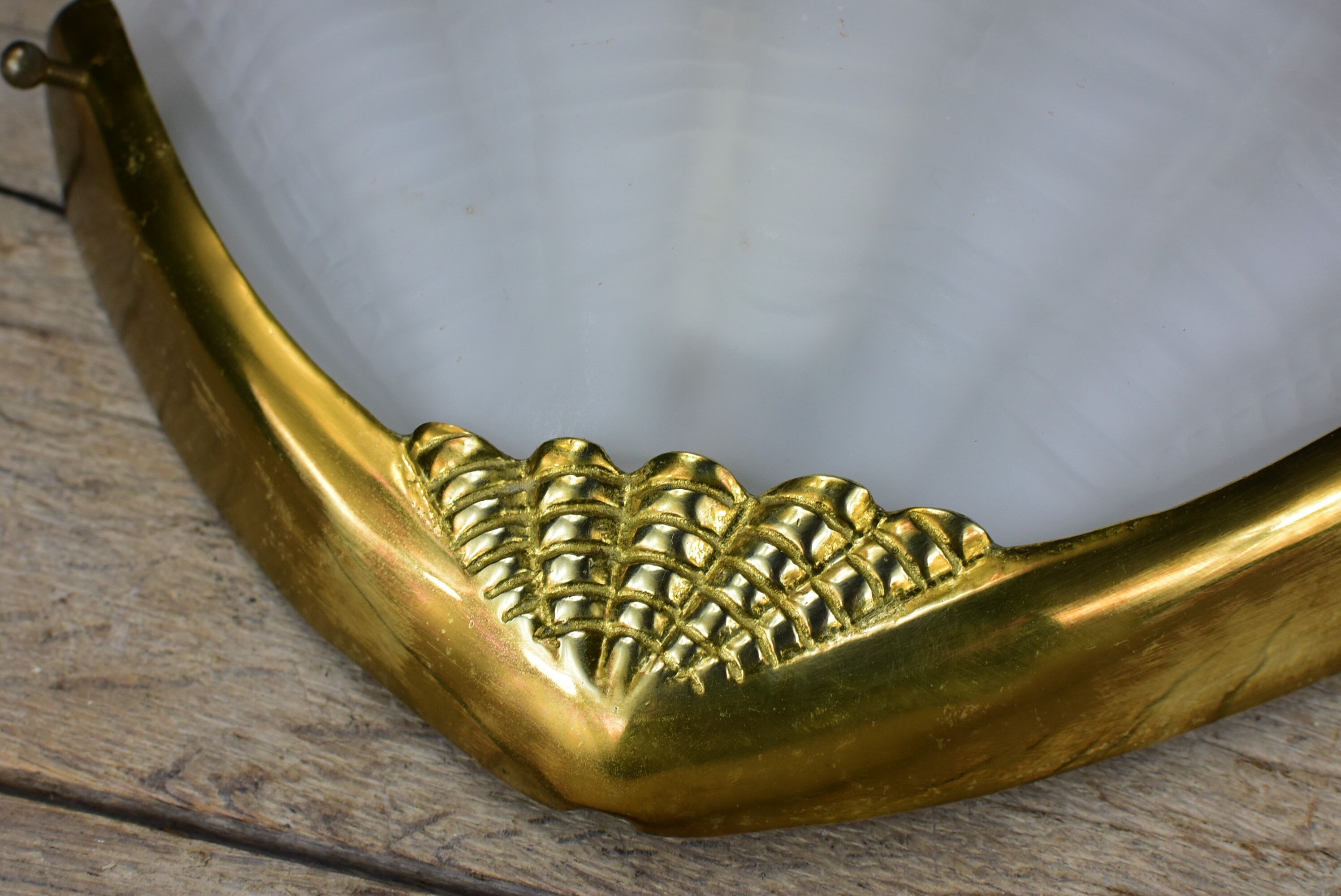 Shell wall lamp, glass and brass.