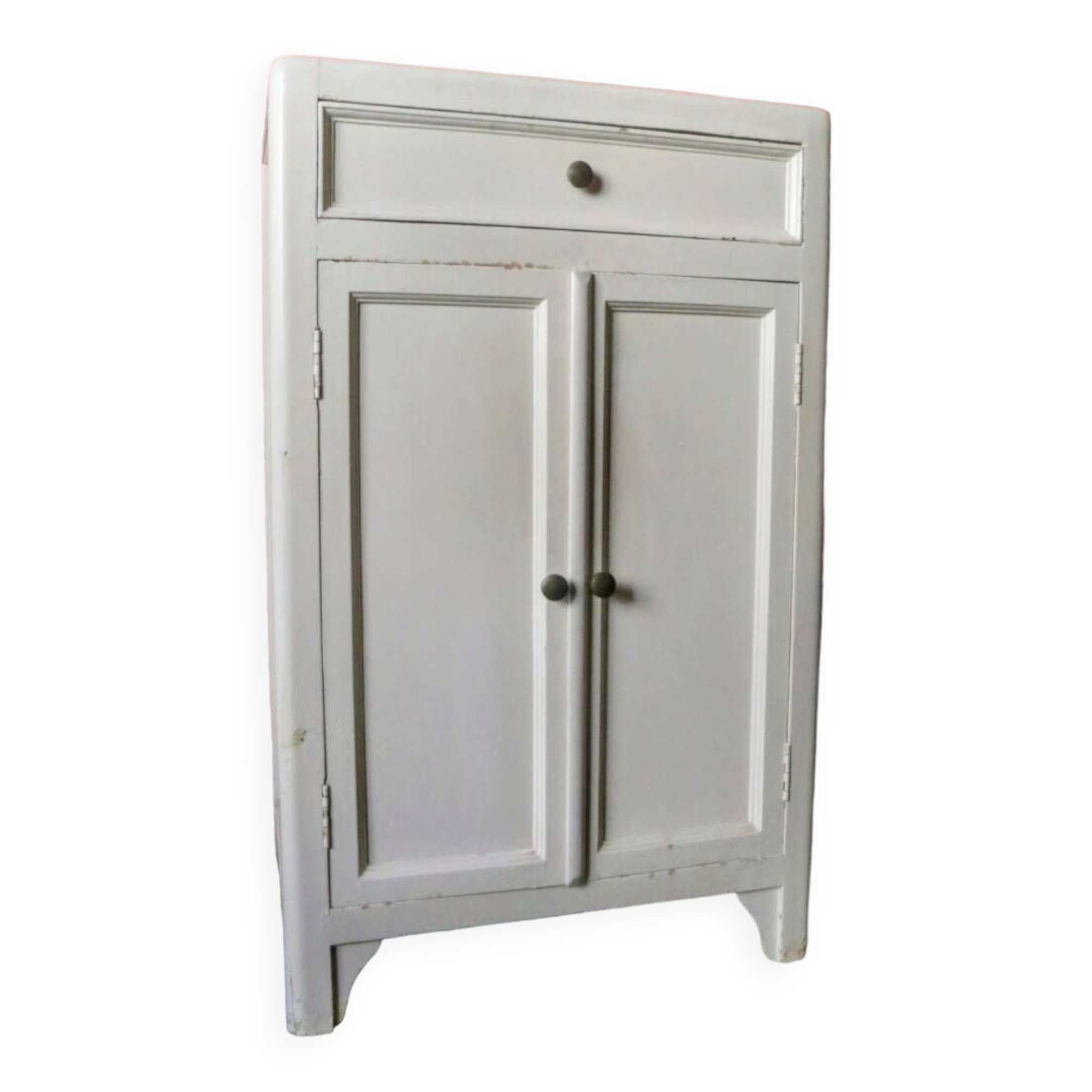 Pretty little white wooden piece of furniture