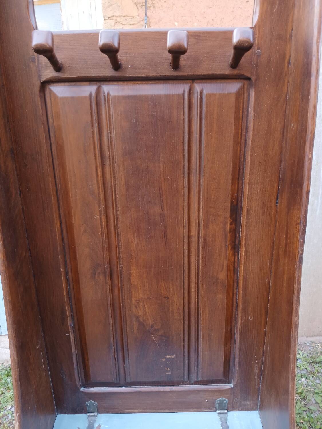 Wooden coat rack trunk