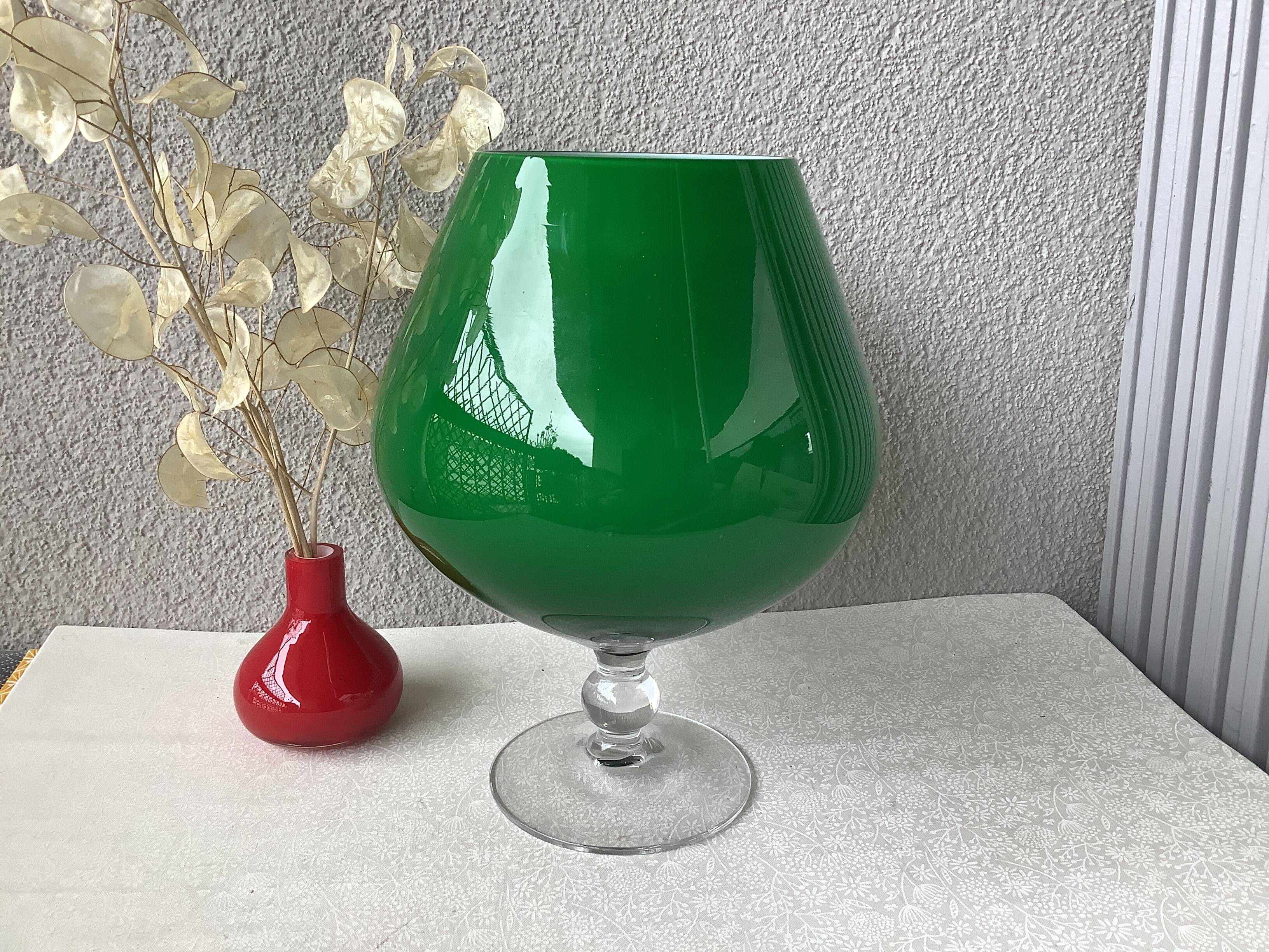 Italian vase on pedestal stem in opal glass - XXL size