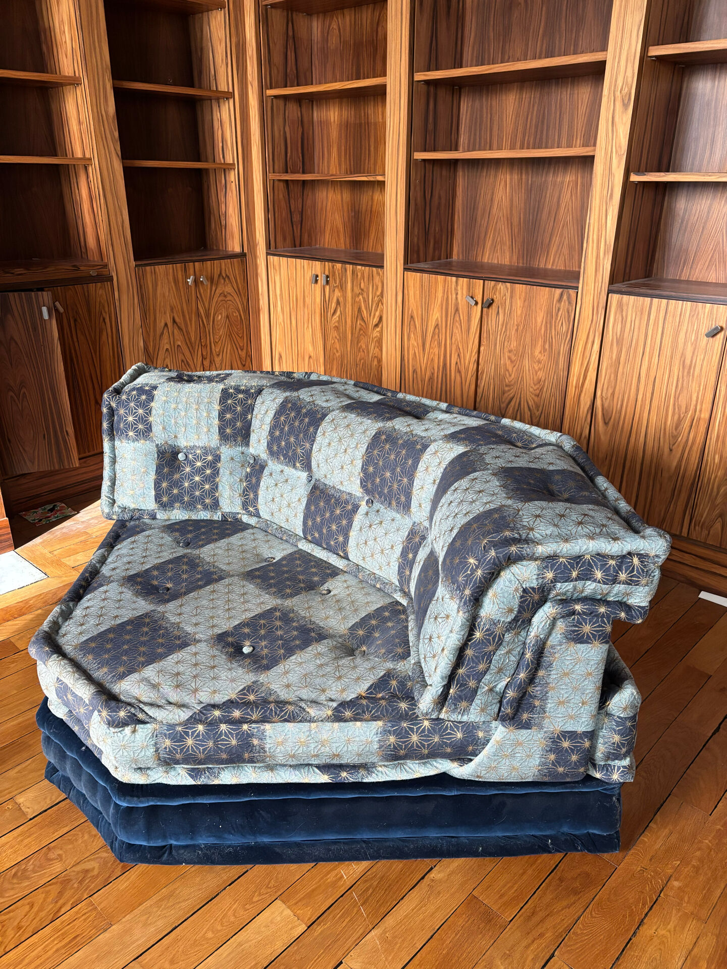 1 corner armchair Mah Jong, Gaku collection, Kenzo Takada
