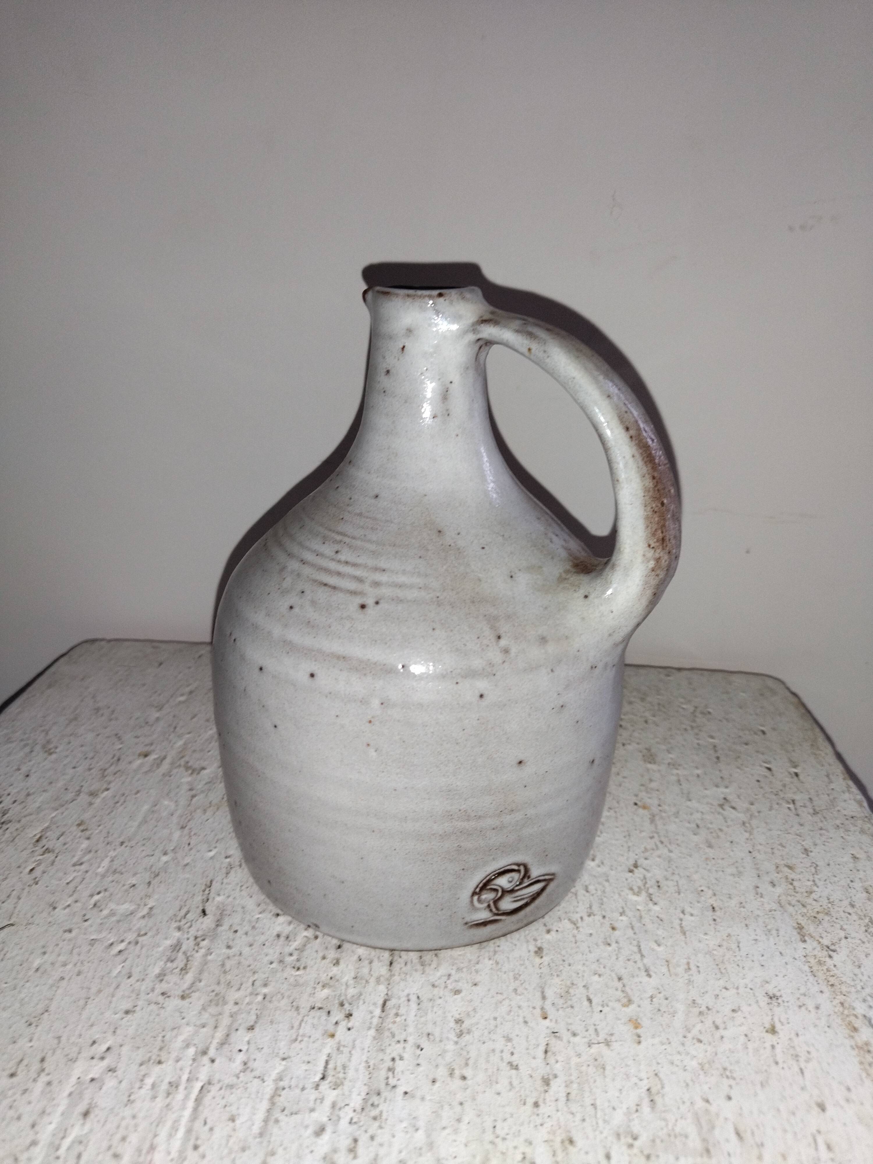 Sandstone pitcher by Puisaye Pierlot Ratilly