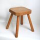 Tabouret en bois massif