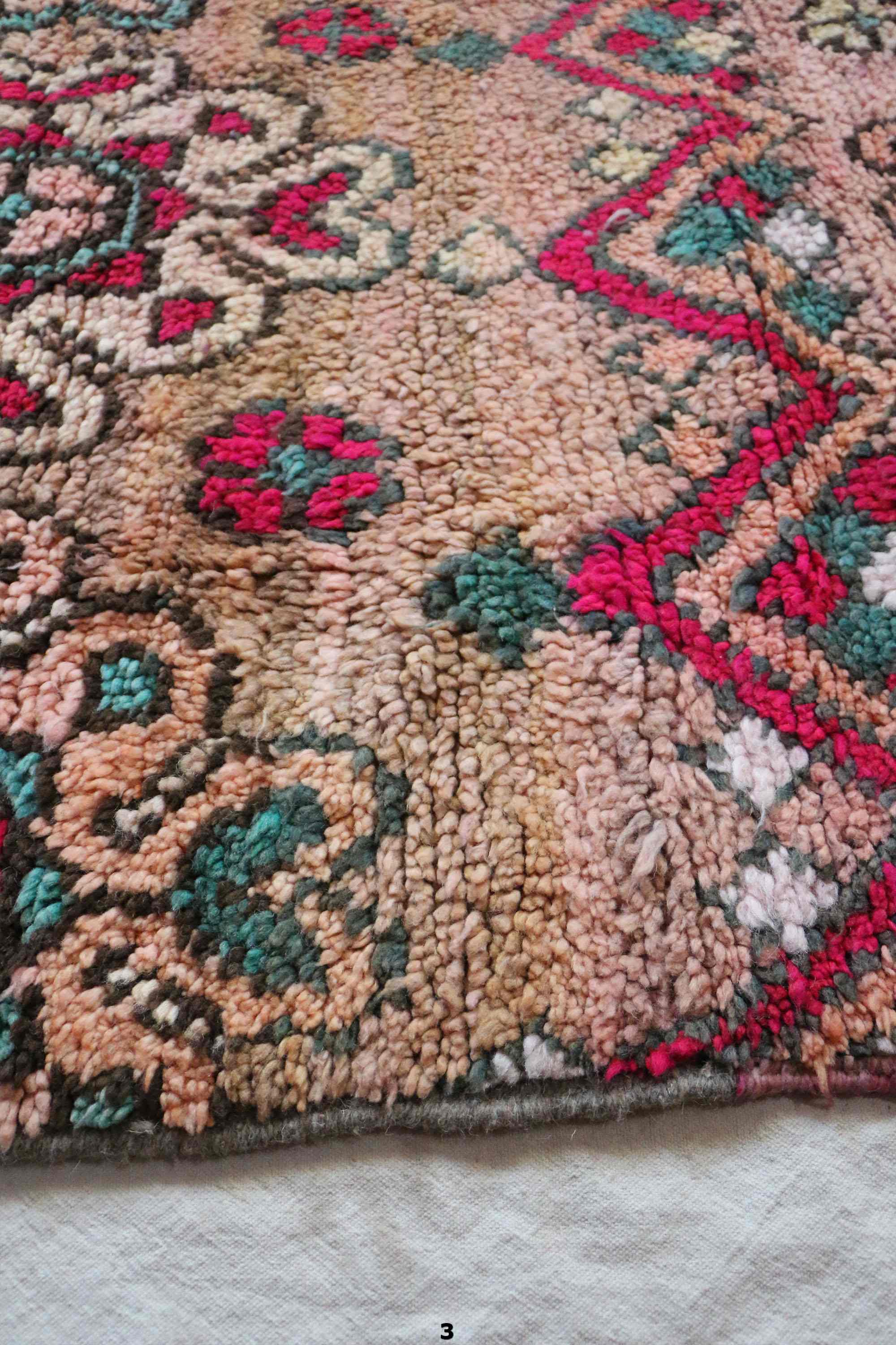 Moroccan carpet - 187 x 278 cm