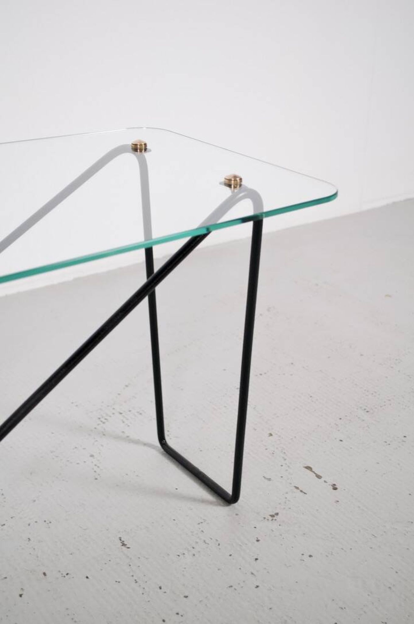 Table basse verre et acier années 50' forme libre
