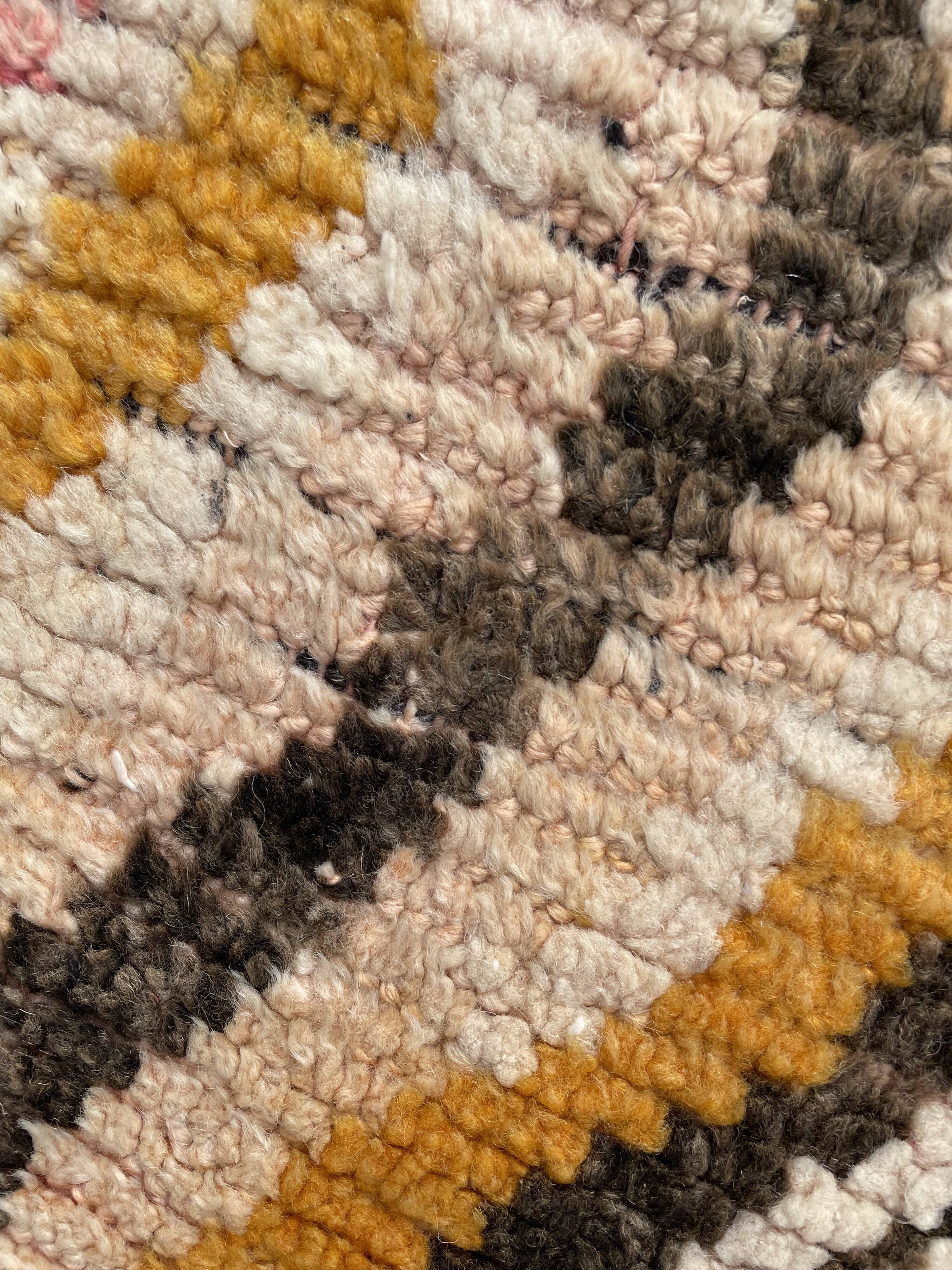 Carpet berber Boujaad corridor