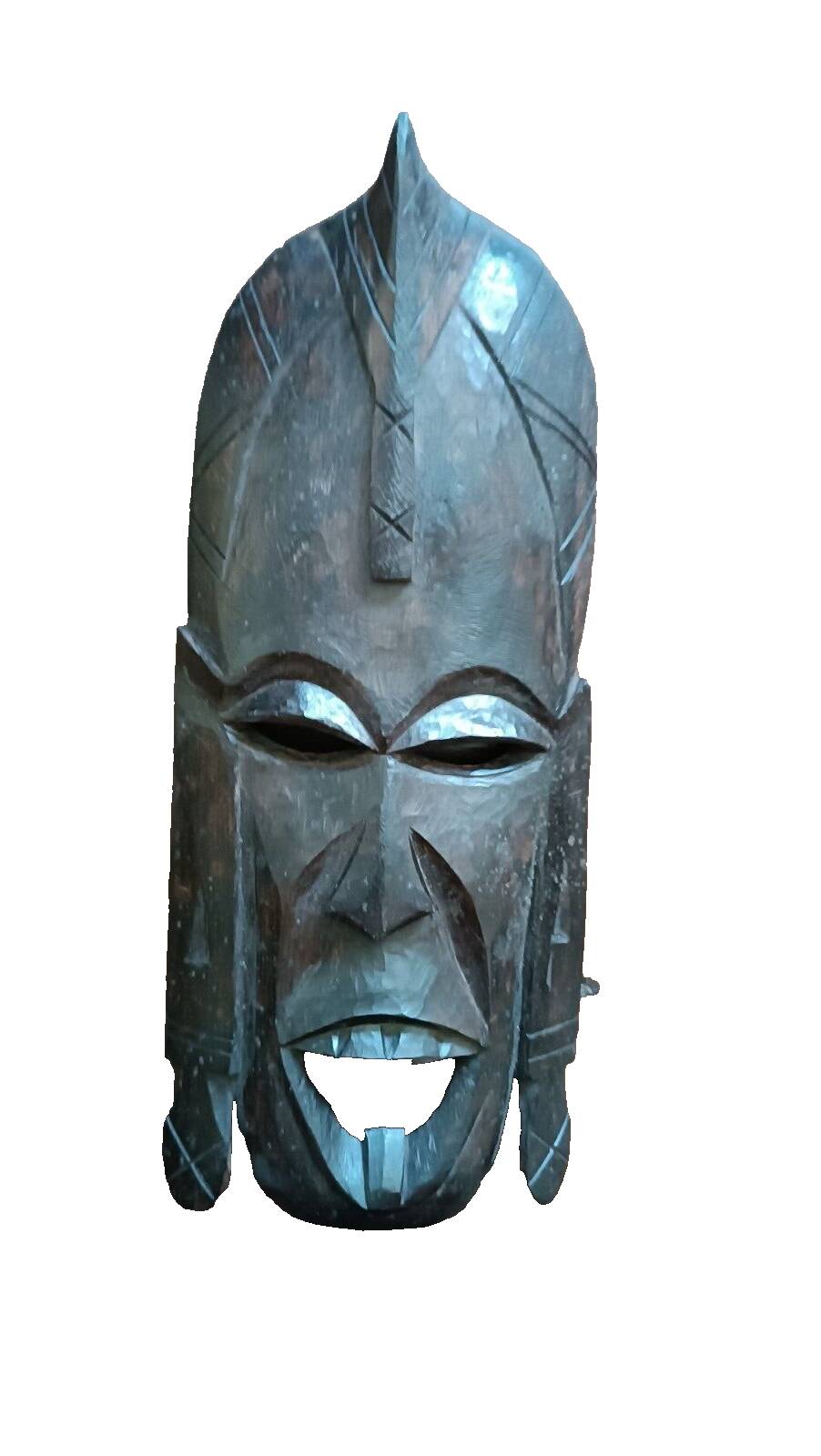 Maschera africana vintage in wood