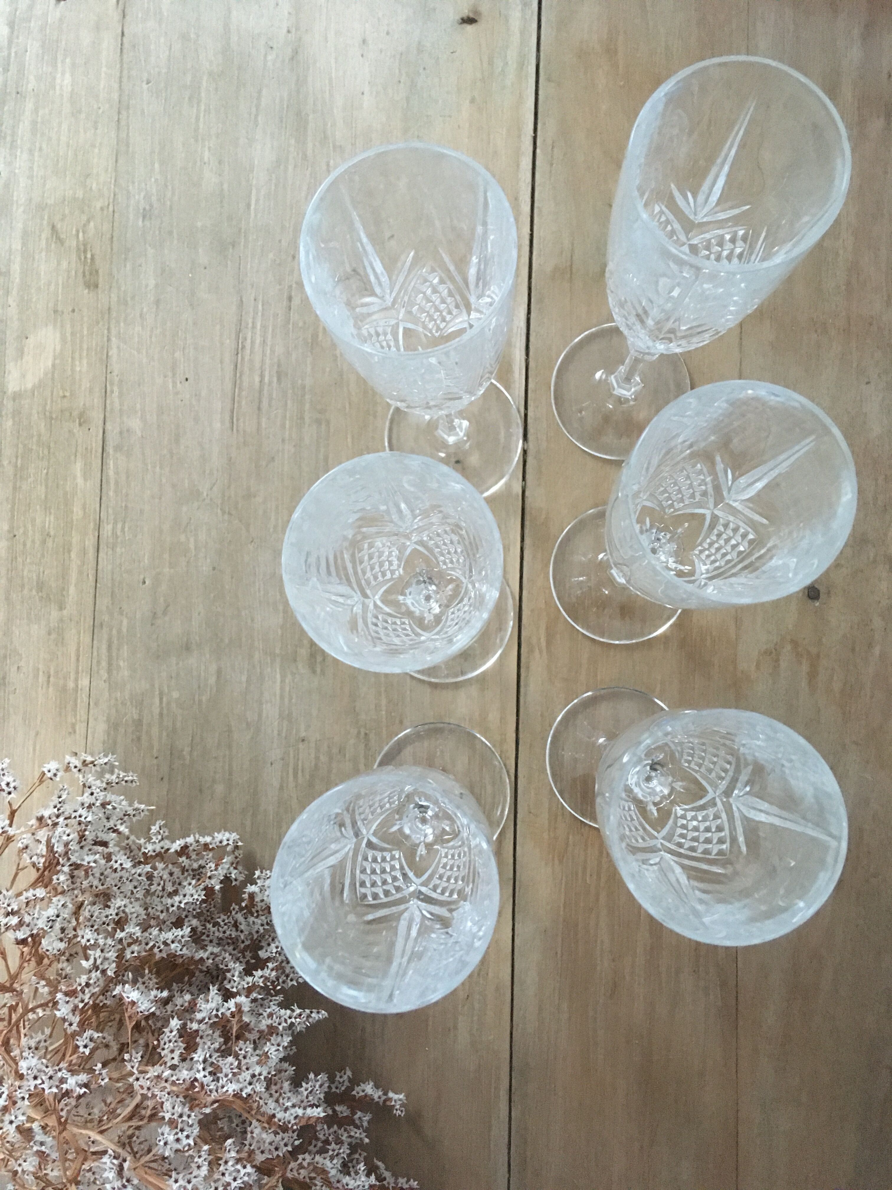 Flûtes à champagne en cristal ciselé