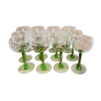 12 Alsace wine glasses Height 14 cm light green color