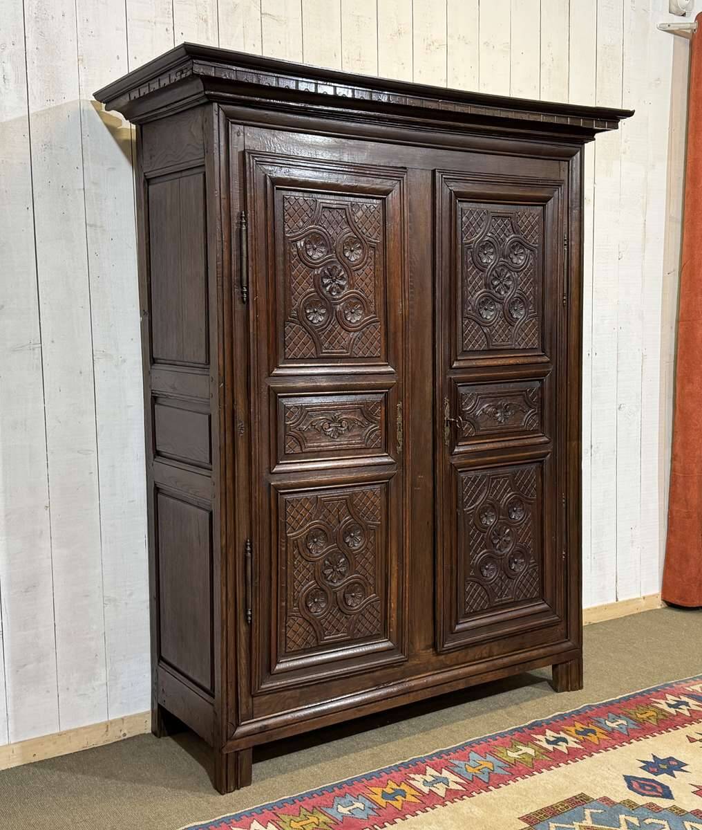 18th-century oak wardrobe