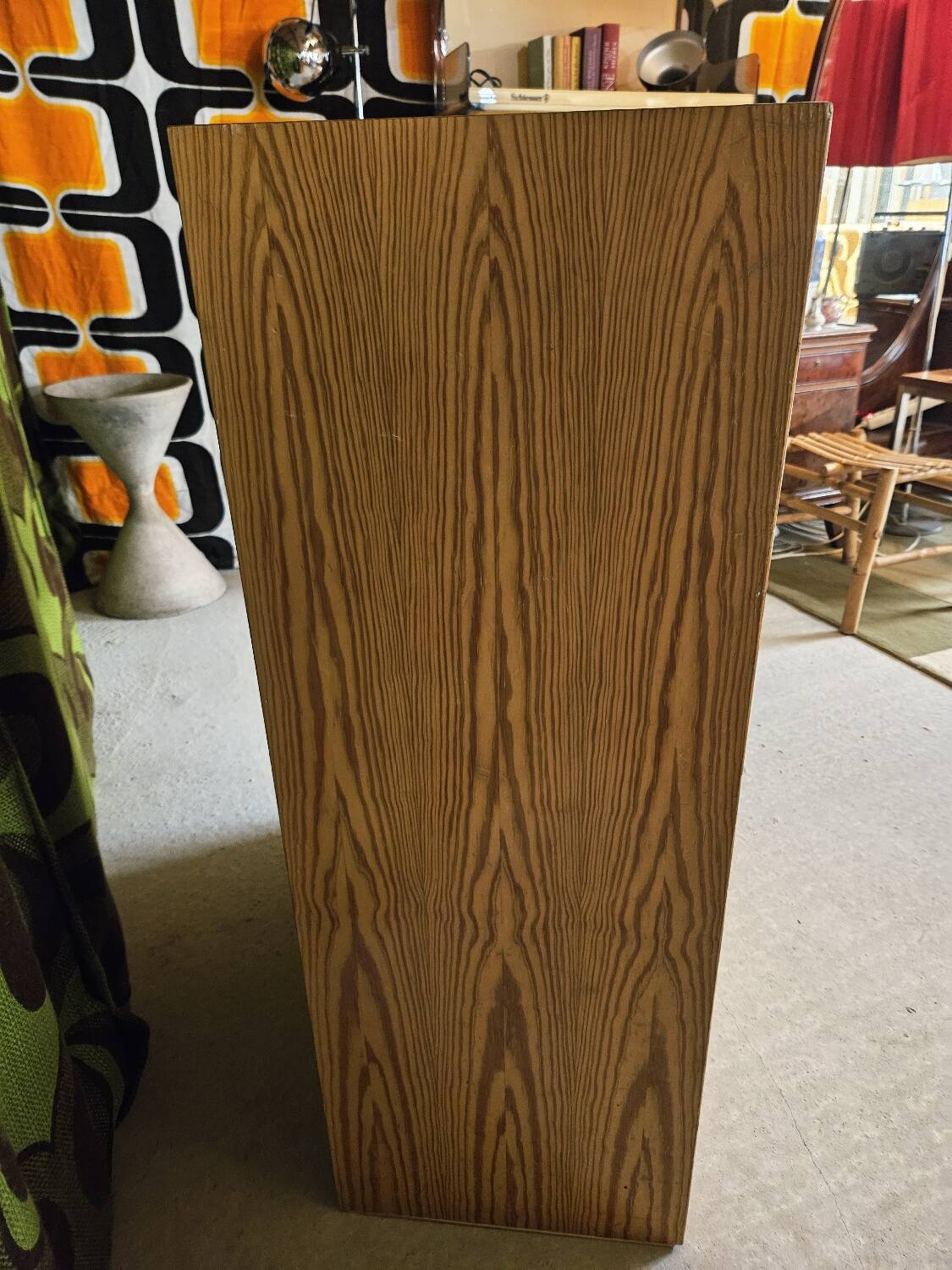 Vintage pine chest of drawers 1980