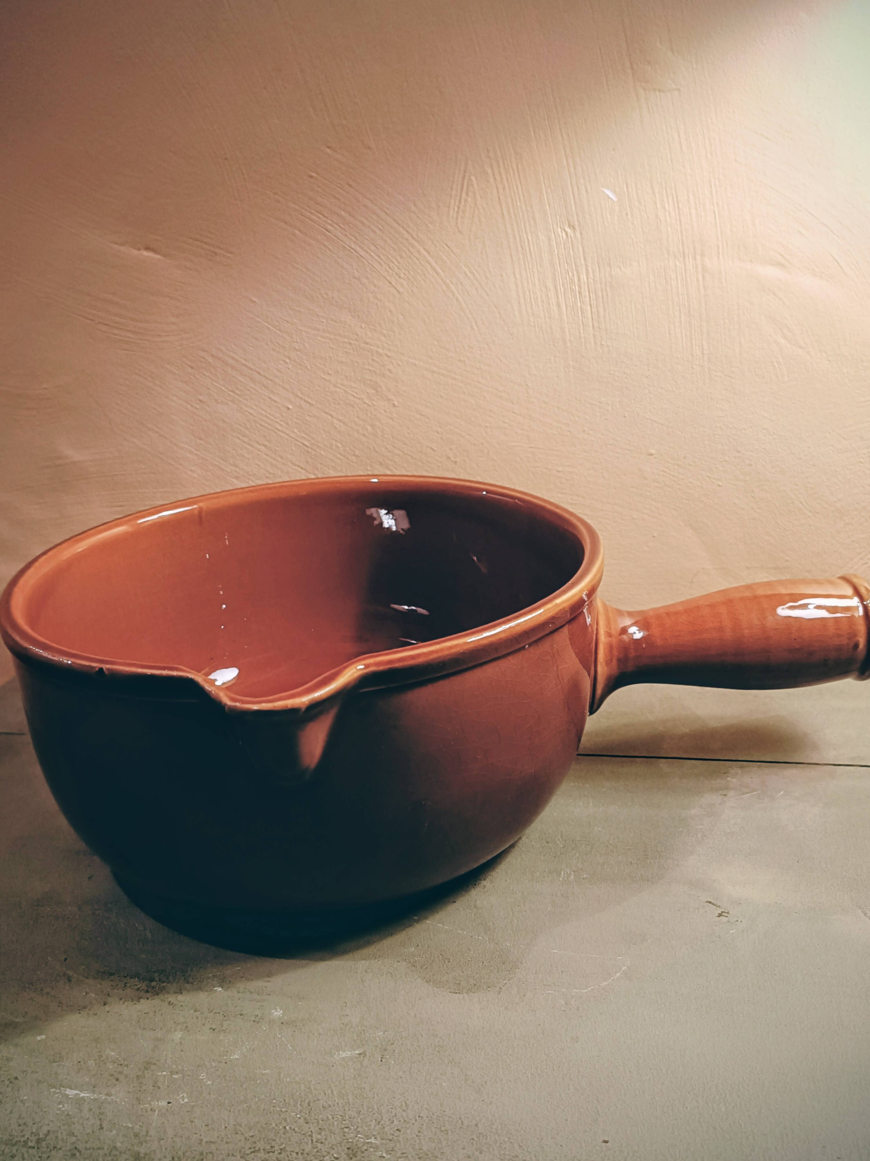 Digoin stoneware casserole