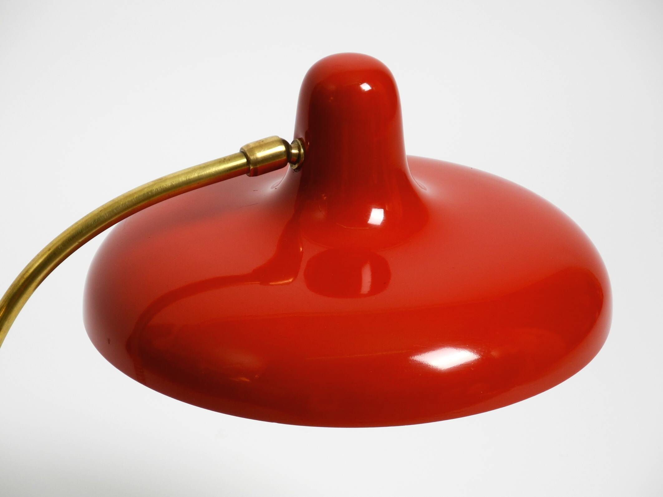 Beautiful large Mid Century Modern brass table lamp with red metal shade