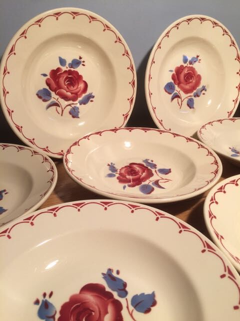 Suite of 10 plates empty "Badonvillers"