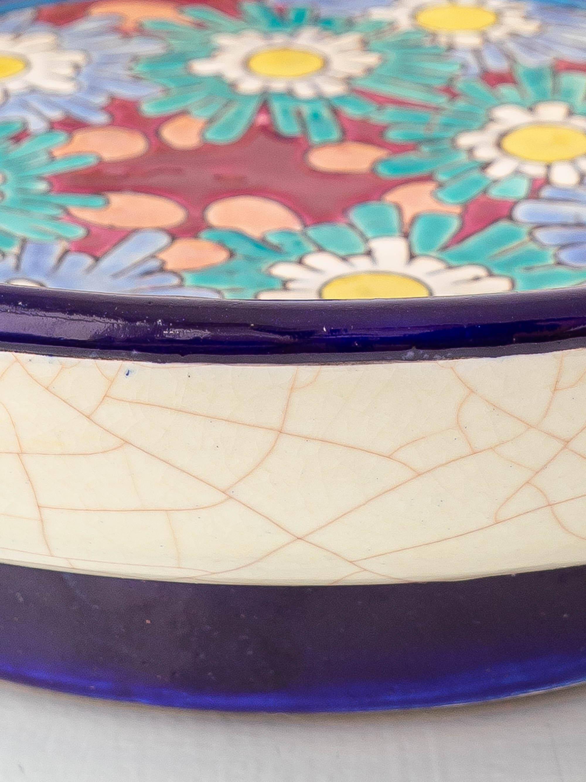 Enamelled cloisonné bowl Art Deco from Longwy, France with daisies, 1930.