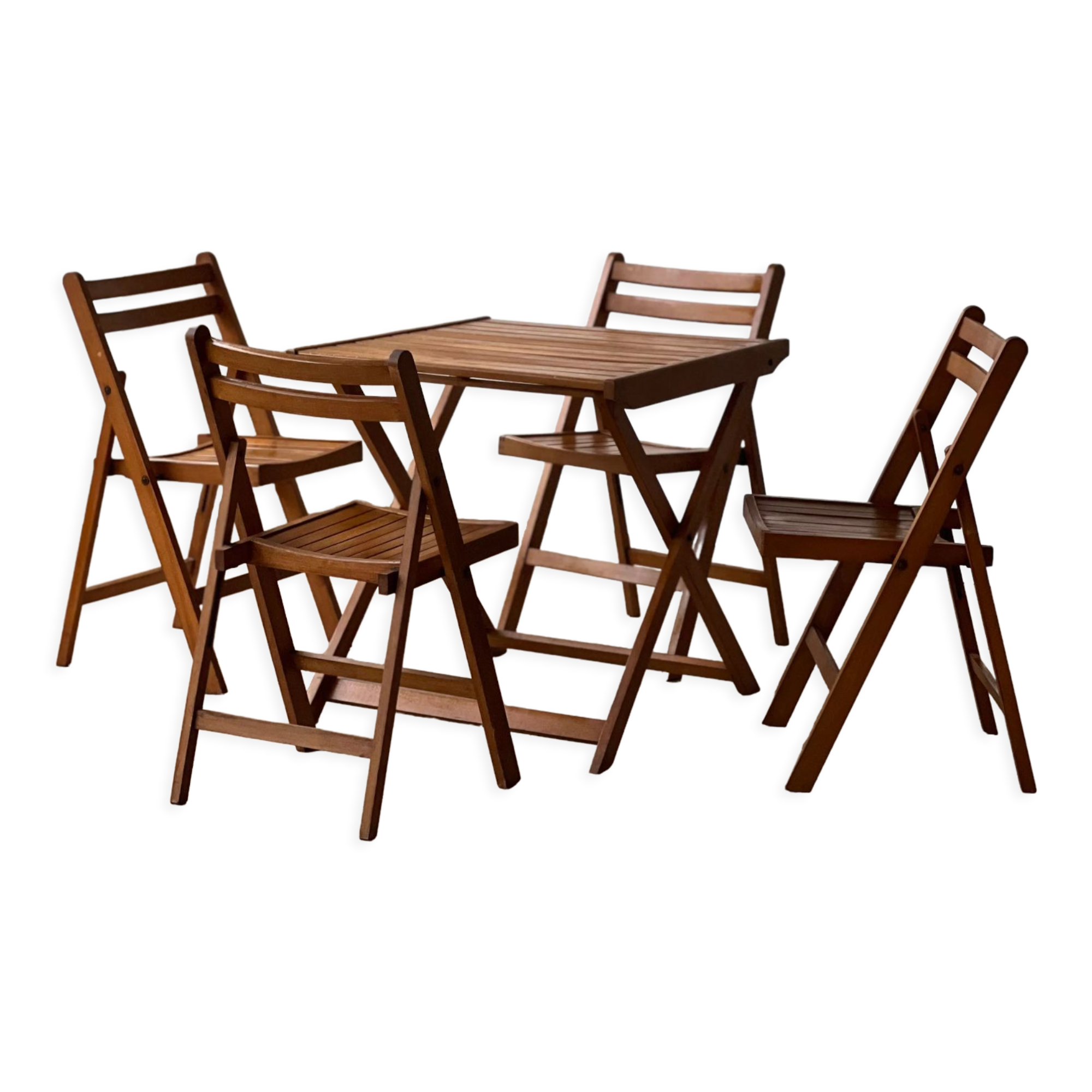 Teak table and its 4 vintage folding chairs