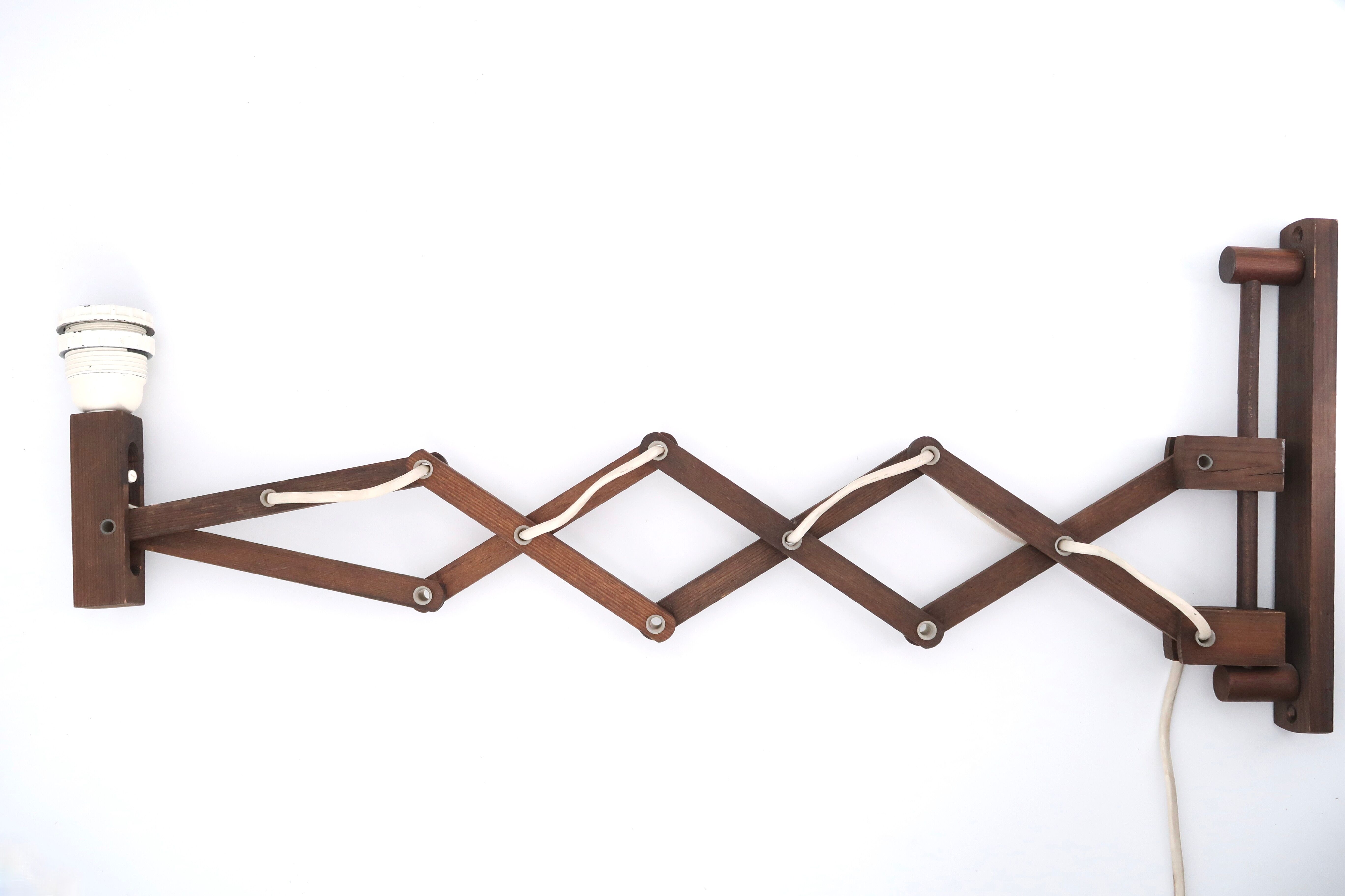 Extendable wooden wall lamp by Translandia, 70s