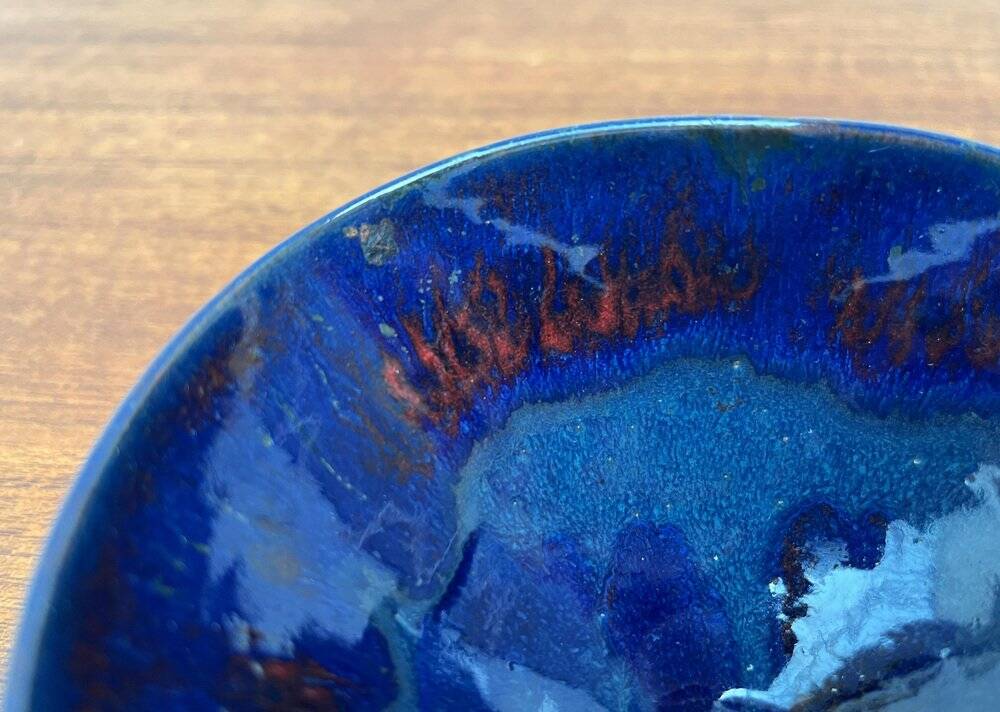 Mid-century German studio pottery bowl by Rainer Doss, 1960s.